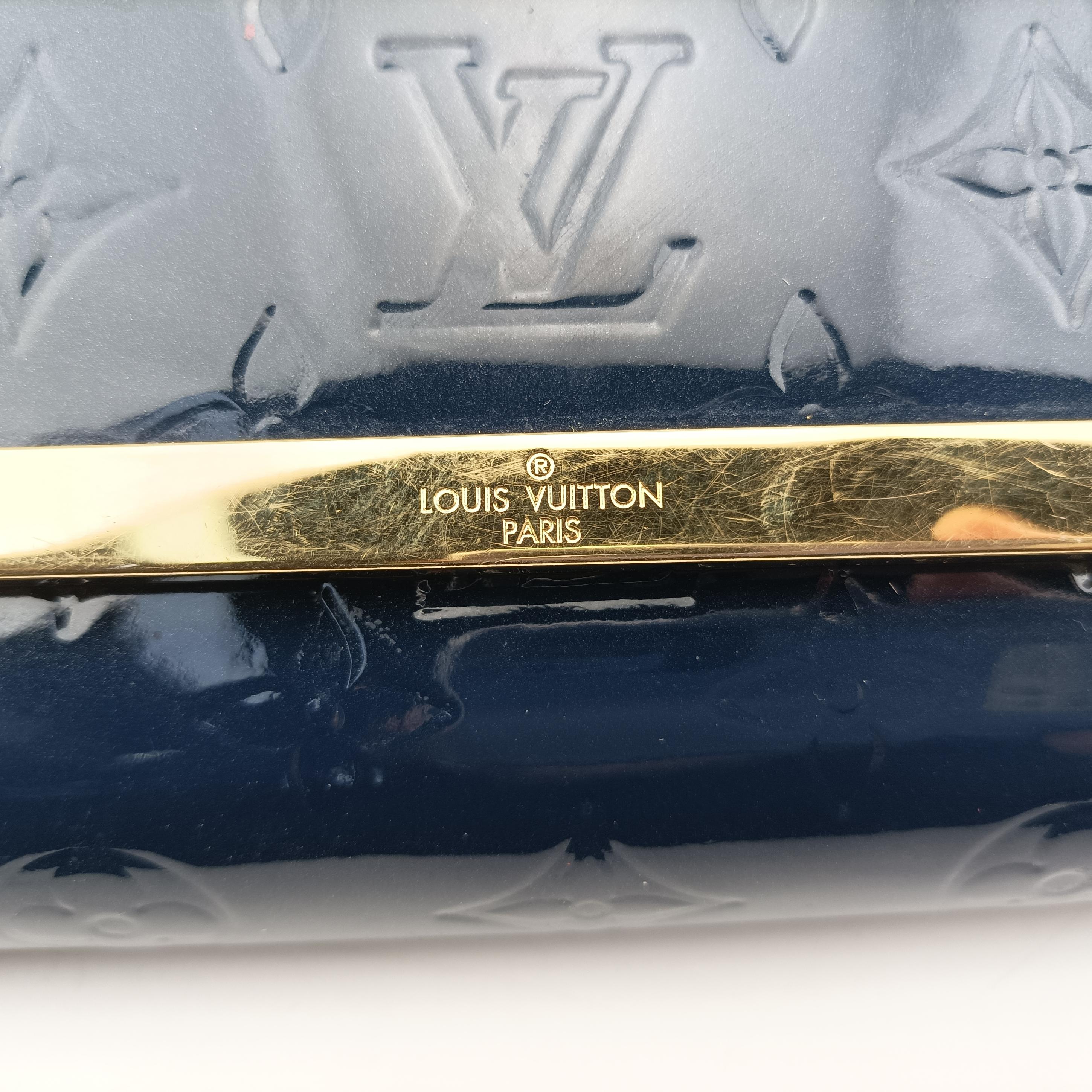 Clutch Ana Granblue Vernis M90094 Lot number unknownクラッチ アナ グランブルー ヴェルニ M90094 製番不明