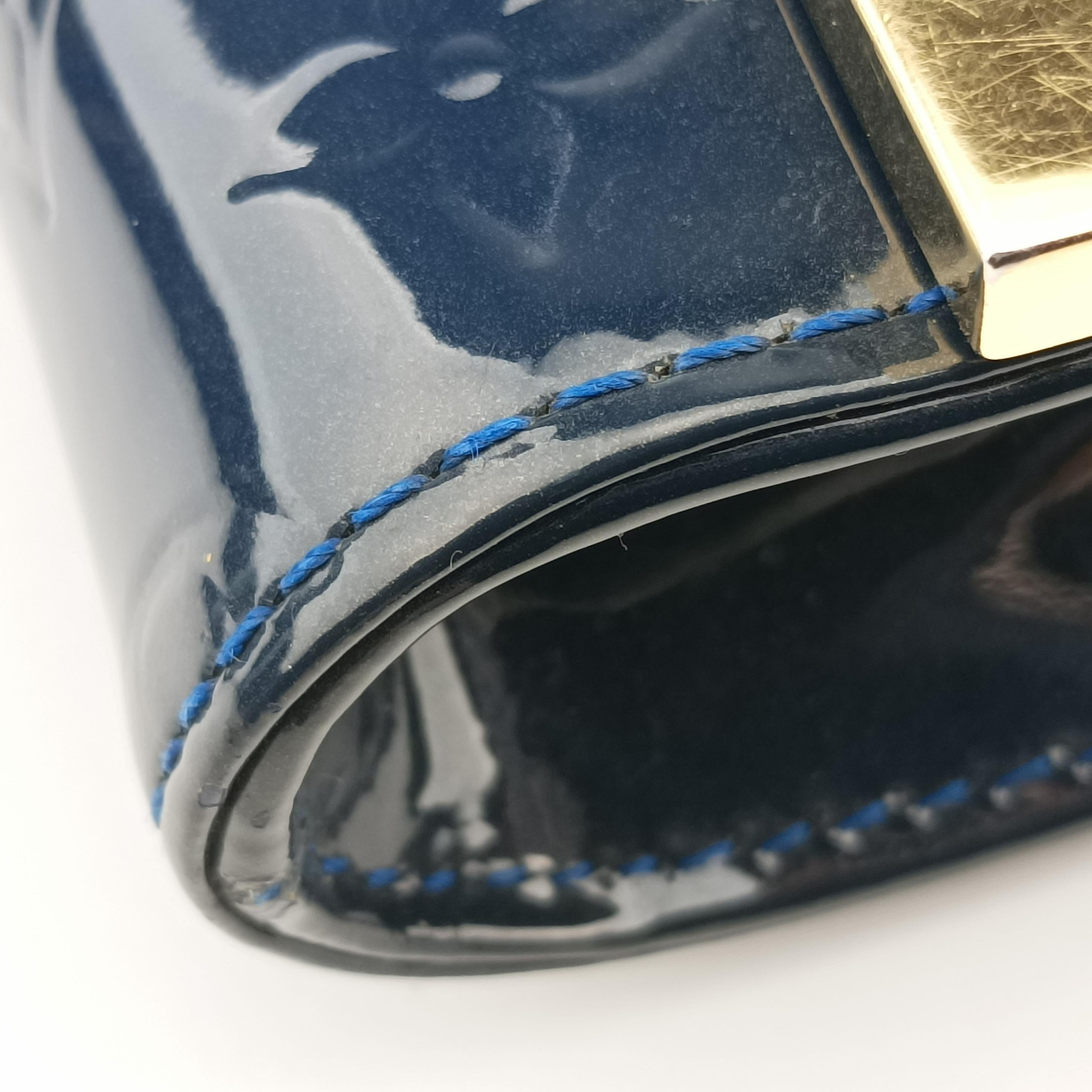 Clutch Ana Granblue Vernis M90094 Lot number unknownクラッチ アナ グランブルー ヴェルニ M90094 製番不明