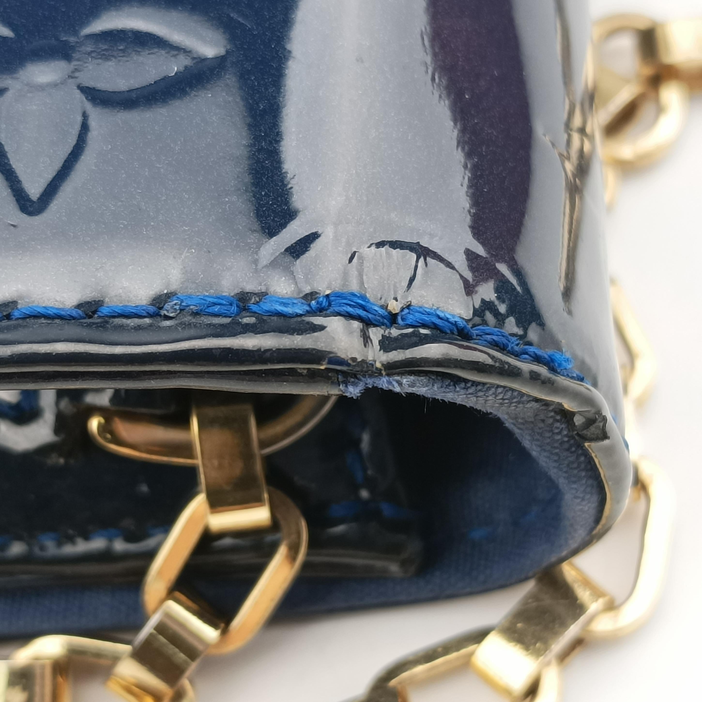 Clutch Ana Granblue Vernis M90094 Lot number unknownクラッチ アナ グランブルー ヴェルニ M90094 製番不明