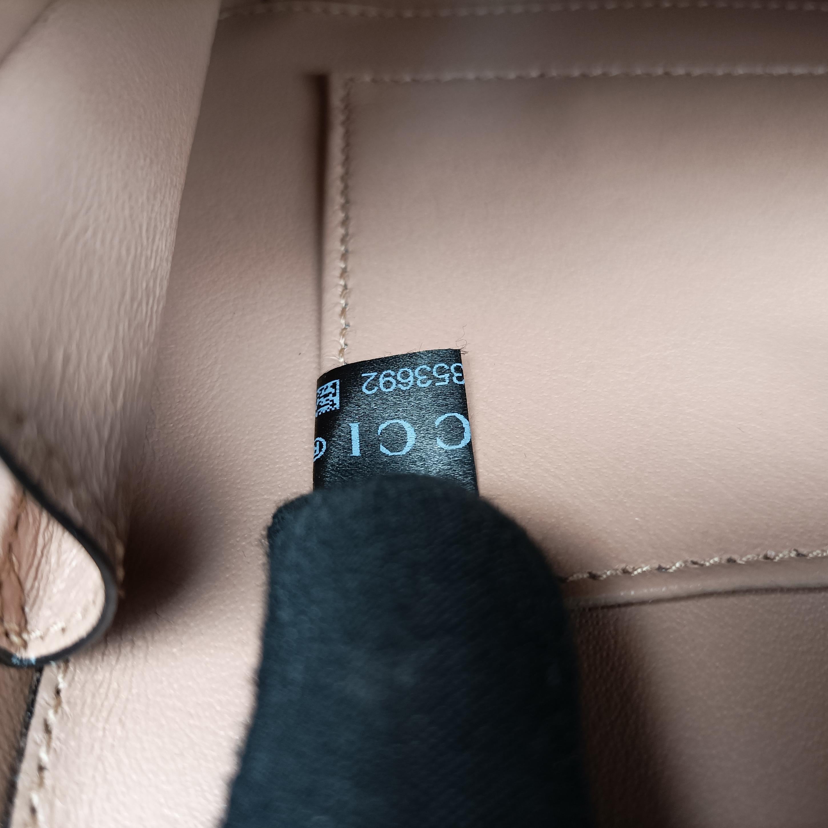 Sylvie Green Patent 589479 H030353692シルヴィ グリーン パテント 589479 H030353692