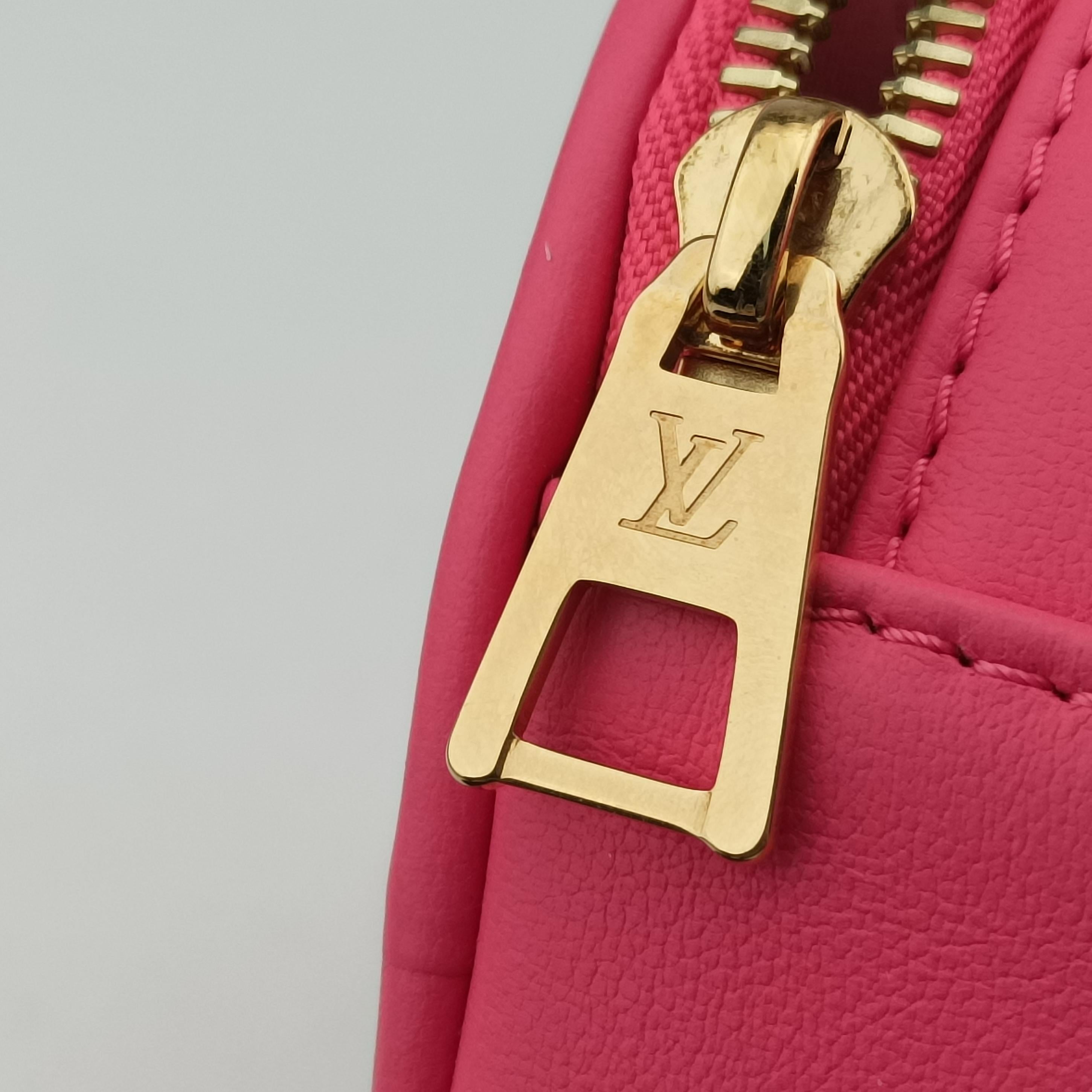 Pop My Heart Pouch dragon fruit Leather M81893 IC Chipポップマイハート ポーチ ドラゴンフルーツ レザー M81893 ICチップ