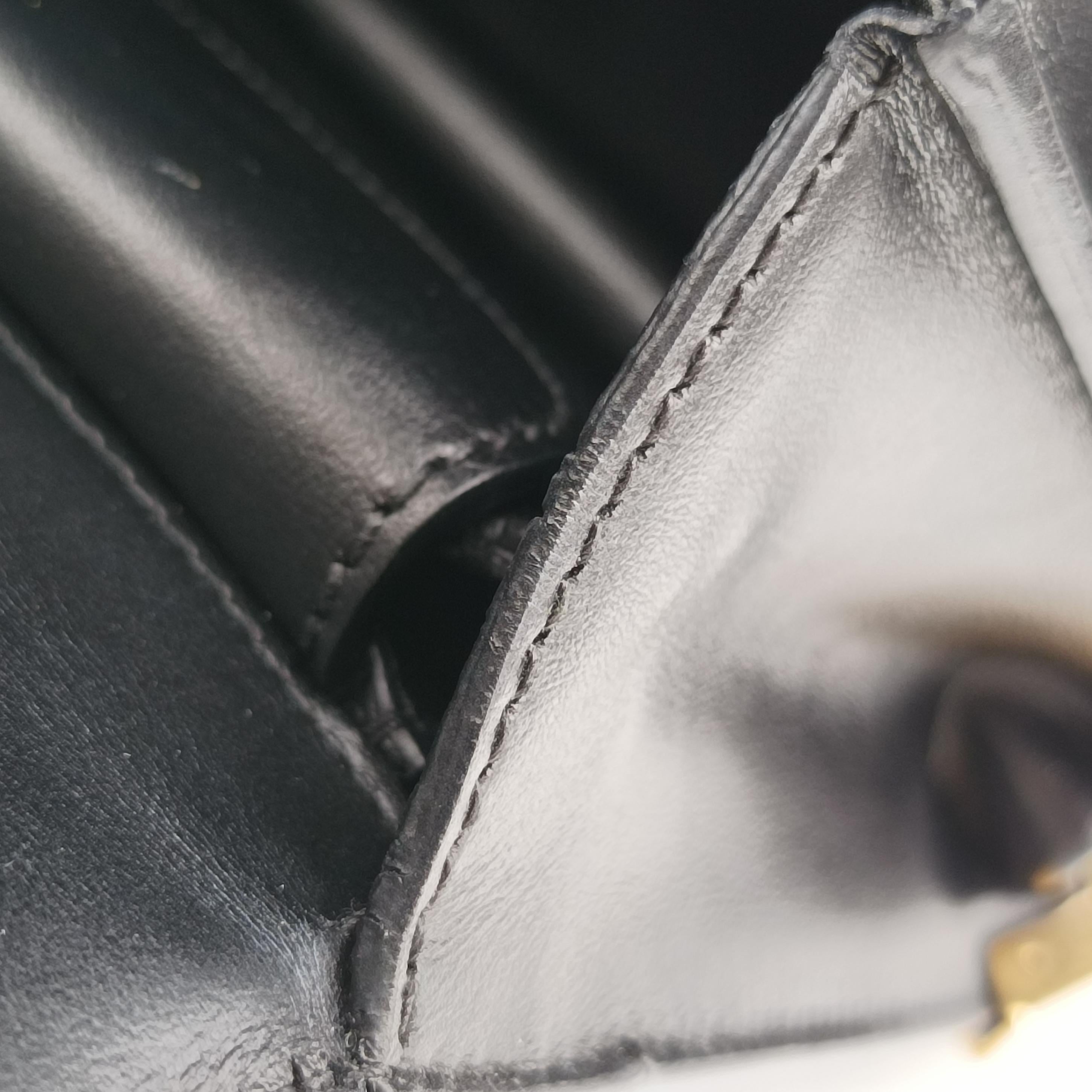 Cahier Black Leather 1BD045 25カイエ ブラック レザー 1BD045 25