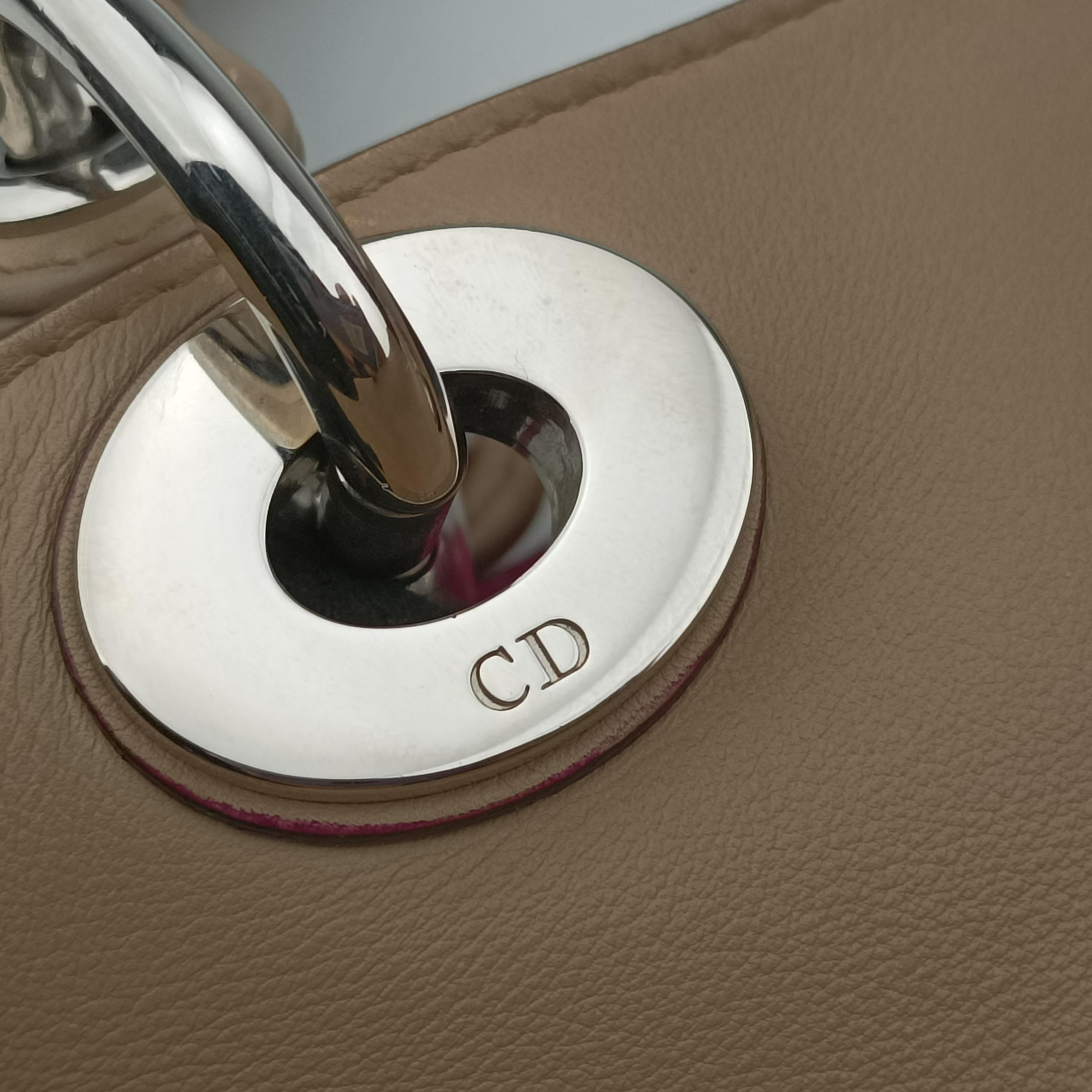 Diorissimo Beige Leather 09-MA-0162ディオリッシモ ベージュ レザー 09-MA-0162