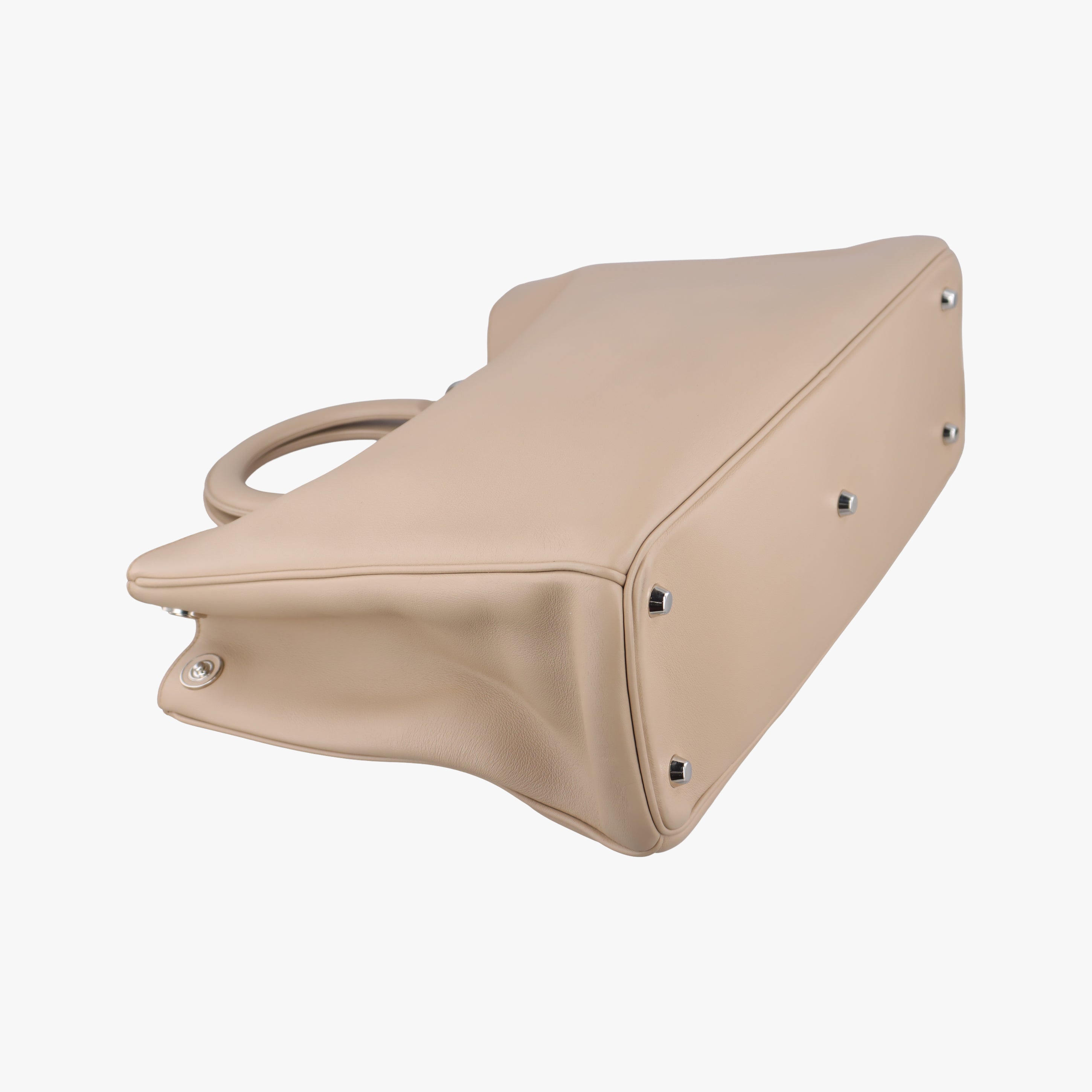 Diorissimo Beige Leather 09-MA-0162ディオリッシモ ベージュ レザー 09-MA-0162