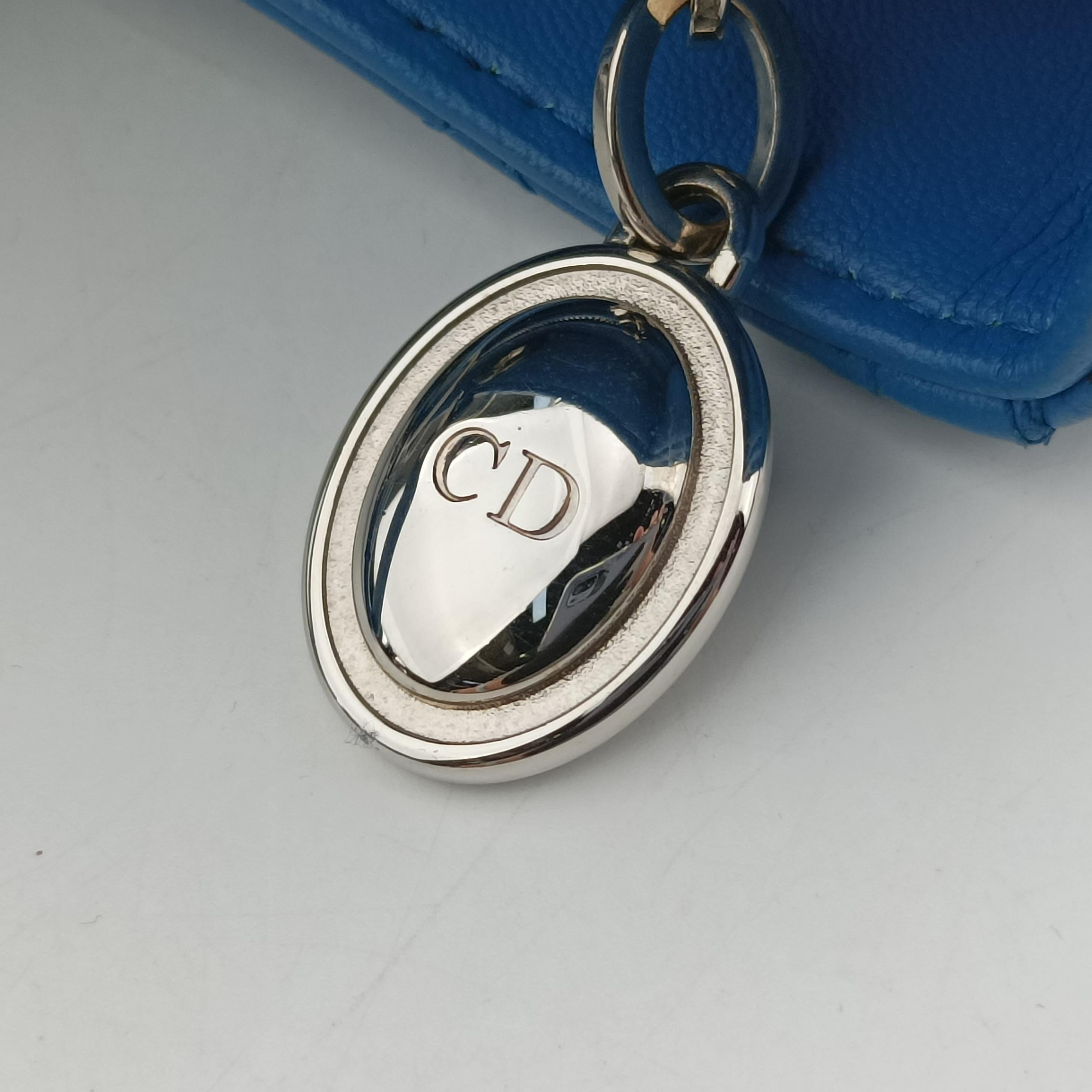 Lady Dior Blue lambskin 16-BO-0154レディディオール ブルー ラムスキン 16-BO-0154