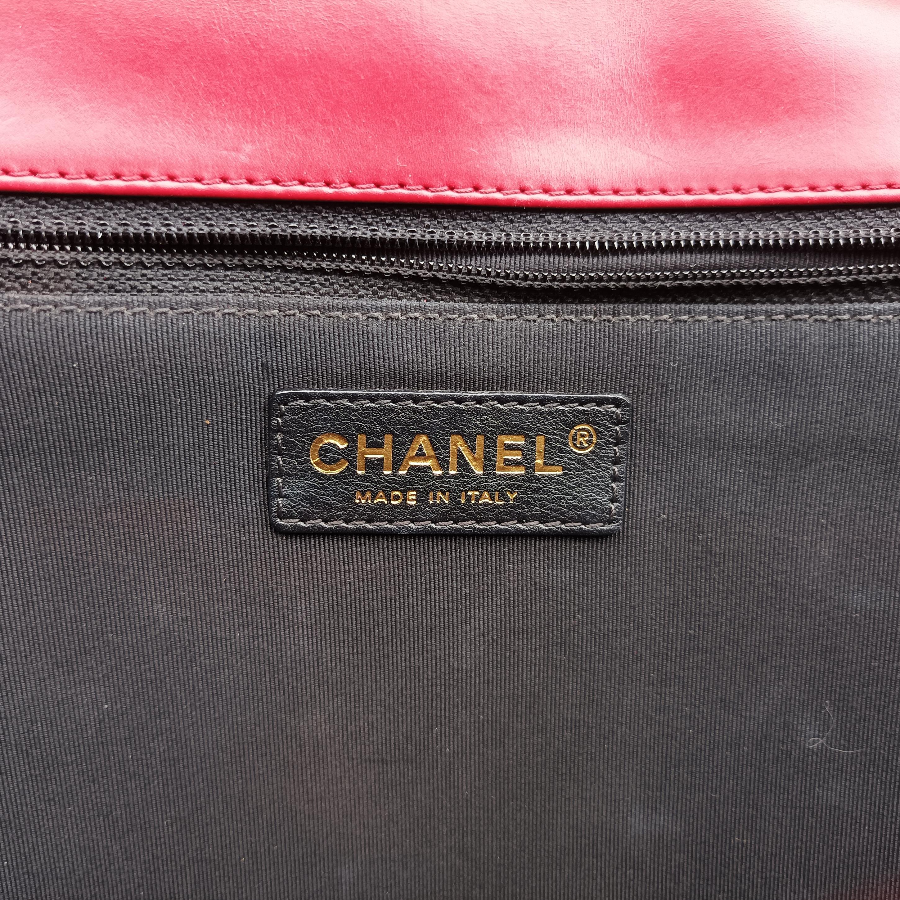 BOY CHANEL Red Leather A66711 15641994ボーイシャネル レッド レザー A66711 15641994