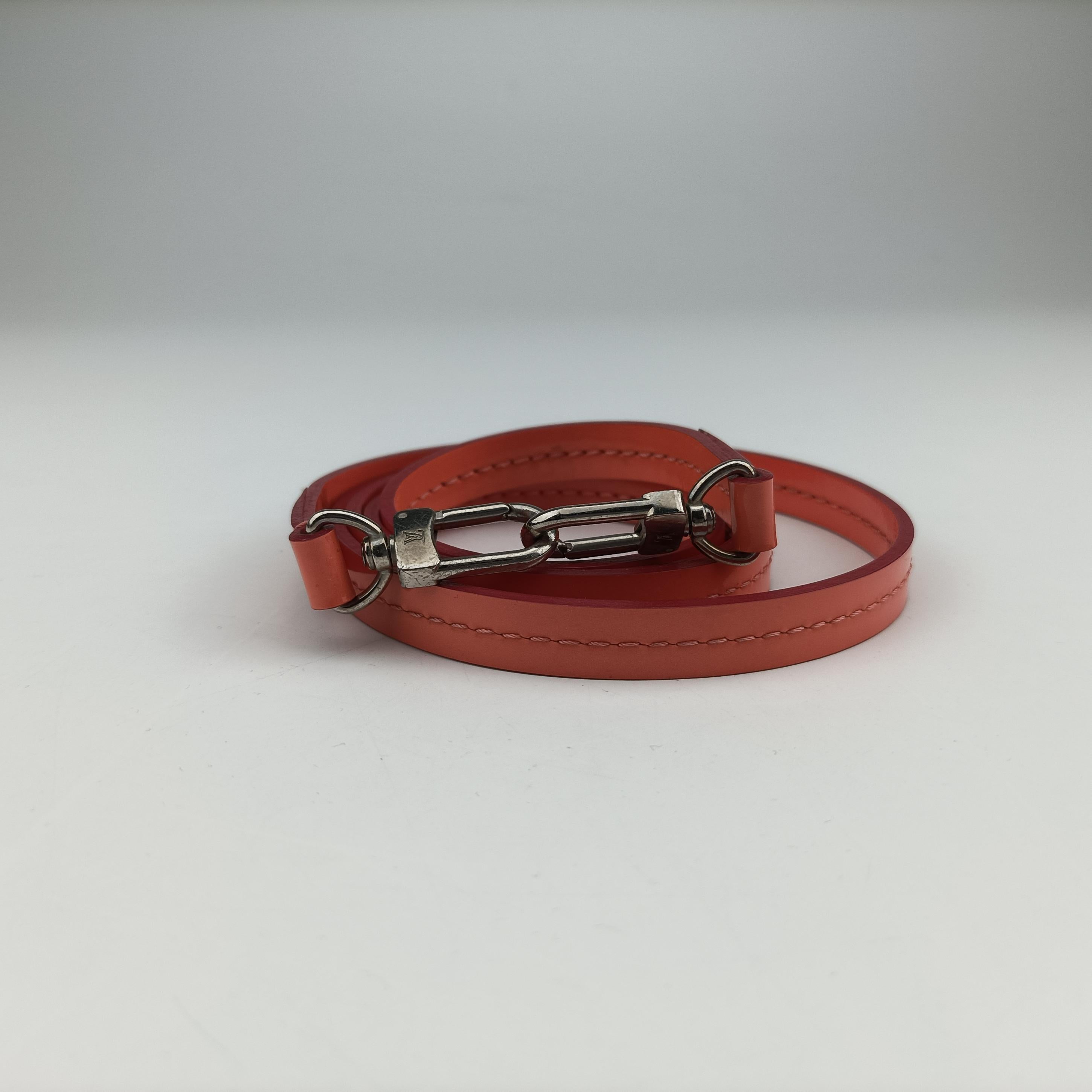 PASADENA poppy petal Vernis M90949 SR5115パサデナ ポピーペタル ヴェルニ M90949 SR5115