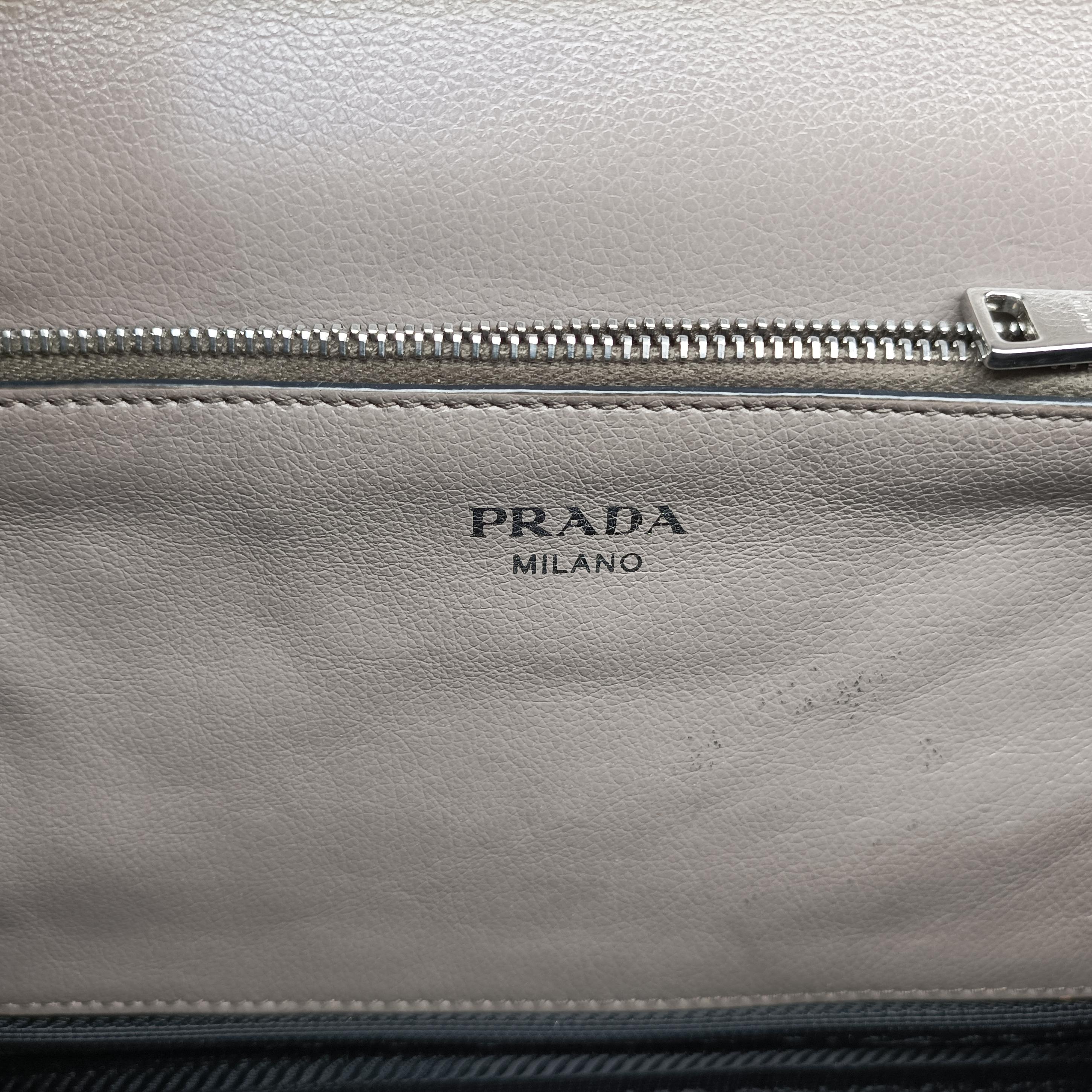 Argilla Glace Studded Top Handle Grey Leather 203アルジラグラッセカルフレザースタッドトップハンドル グレー レザー 203