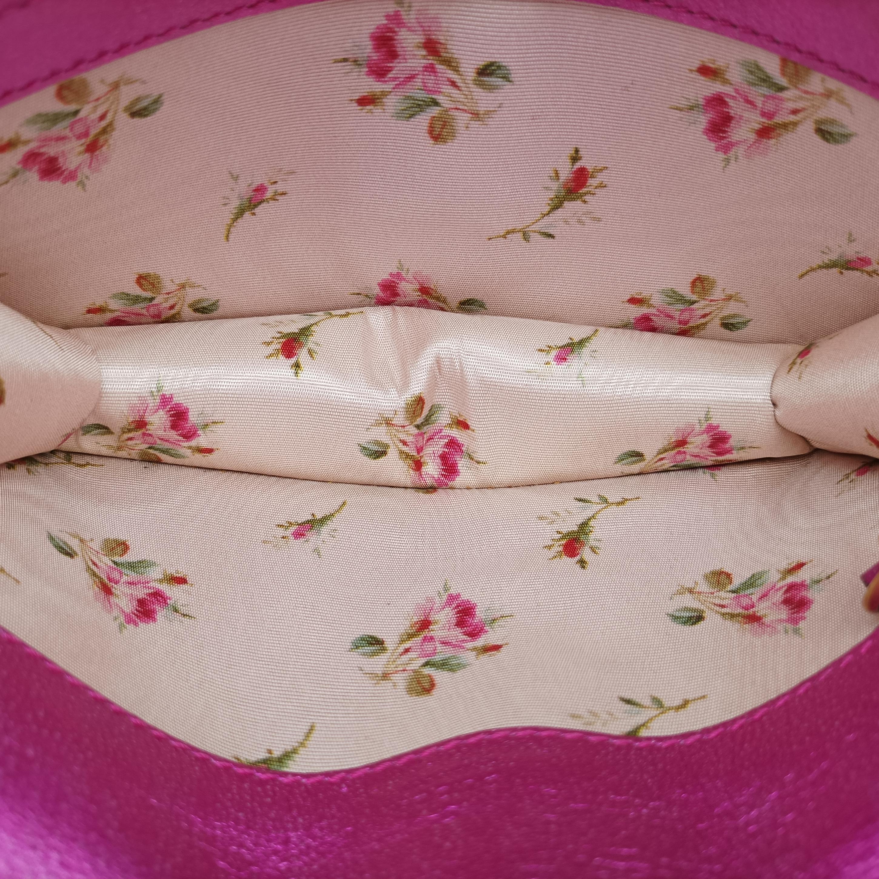 Pochette Heart crystal GG Marmont Pink Leather 549880 ポシェット ハート クリスタル GGマーモント ピンク レザー 549880