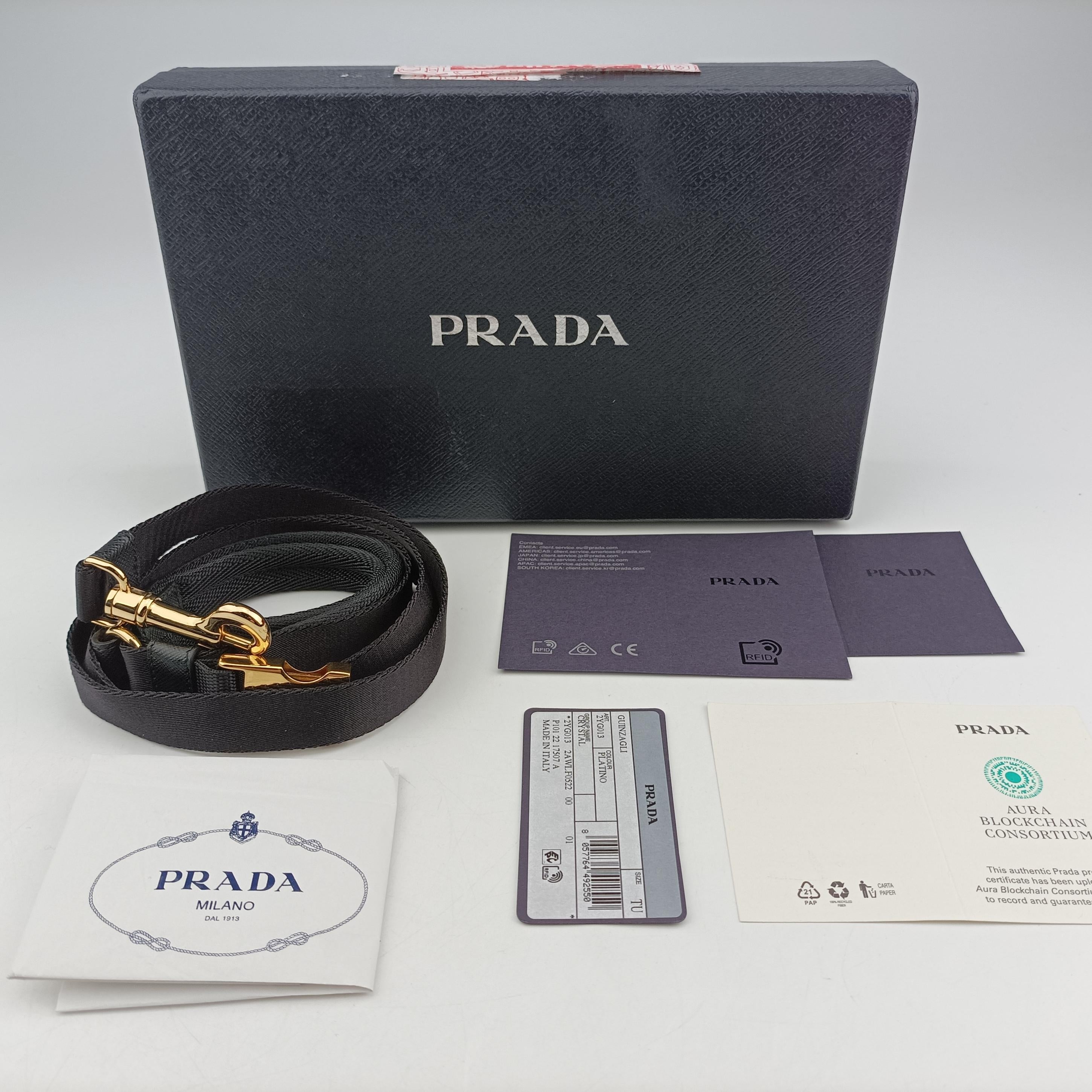 Triangle Crystal Golden Silk 1NR015 トライアングル ゴールド シルク 1NR015