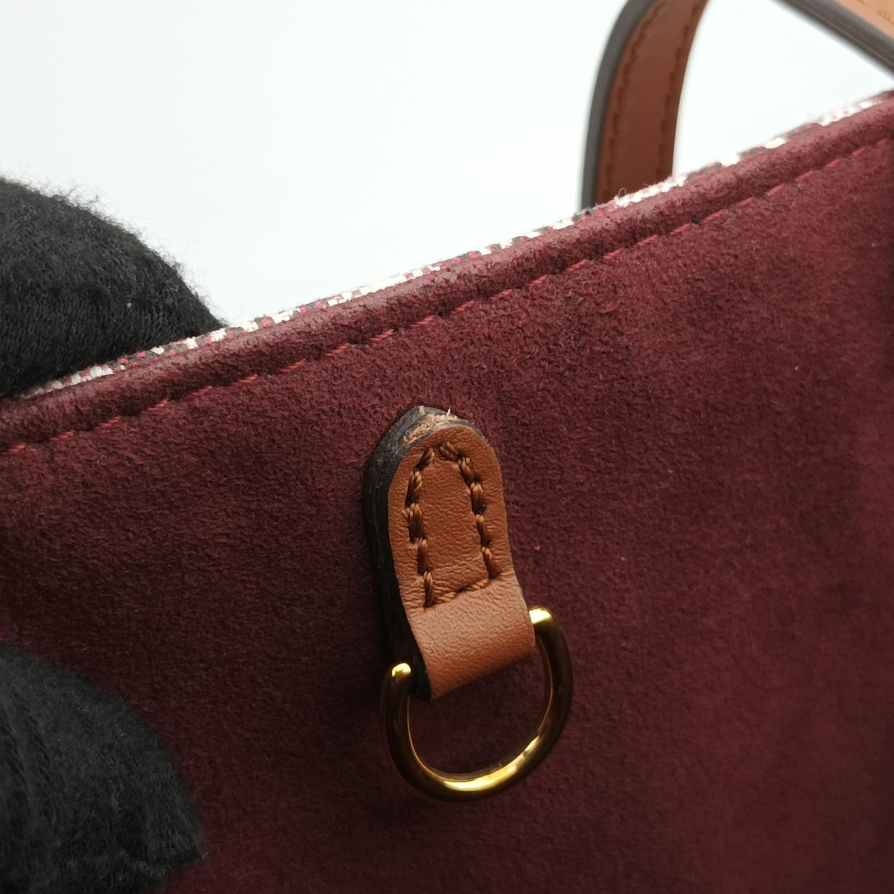 On the Go GM Bordeaux Textiles M57185 FL3260 IC Chipオンザゴー GM ボルドー テキスタイル M57185 FL3260 ICチップ