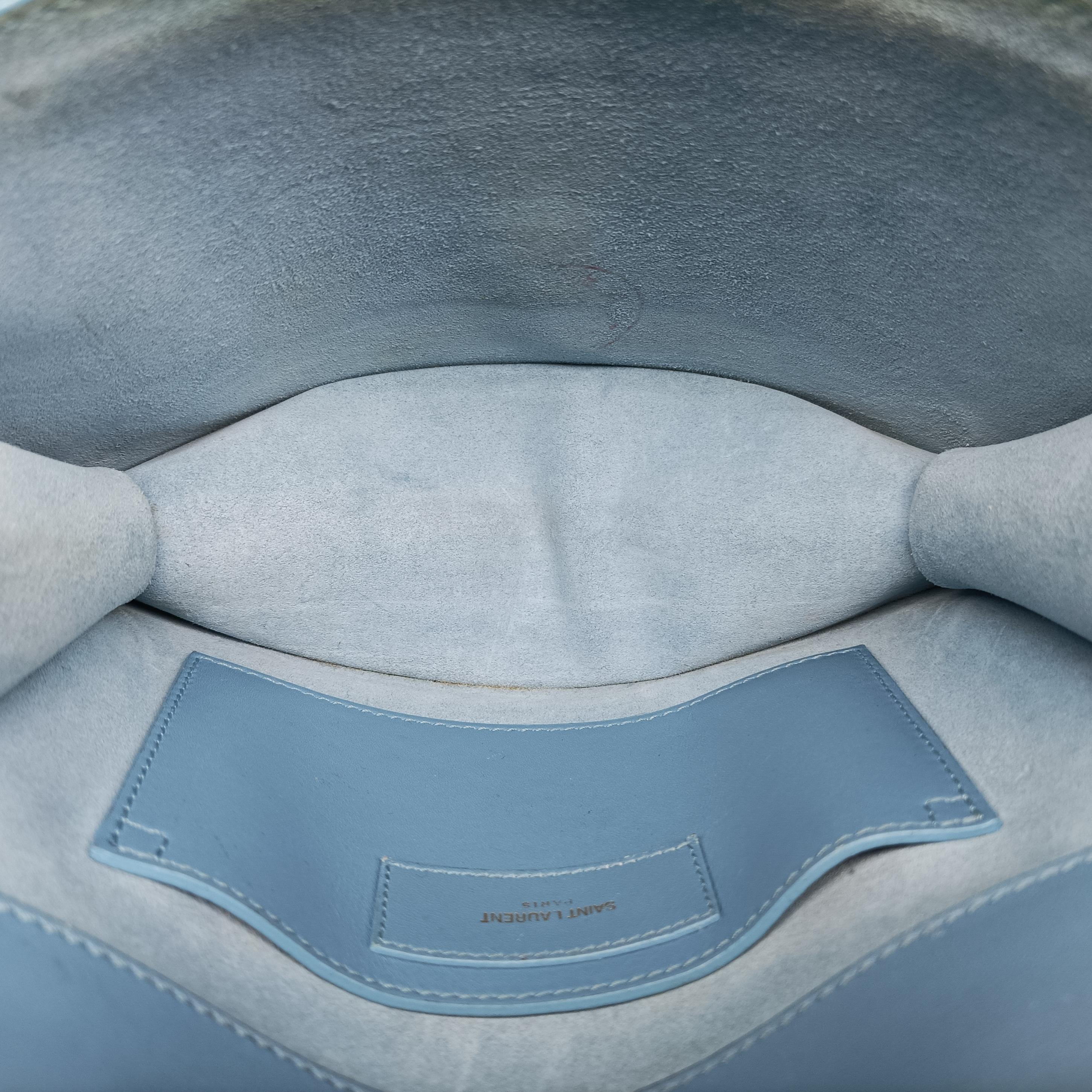 Small Betty Flap Blue Leather 314516 314516.000926ベティ スモール ブルー レザー 314516 314516.000926