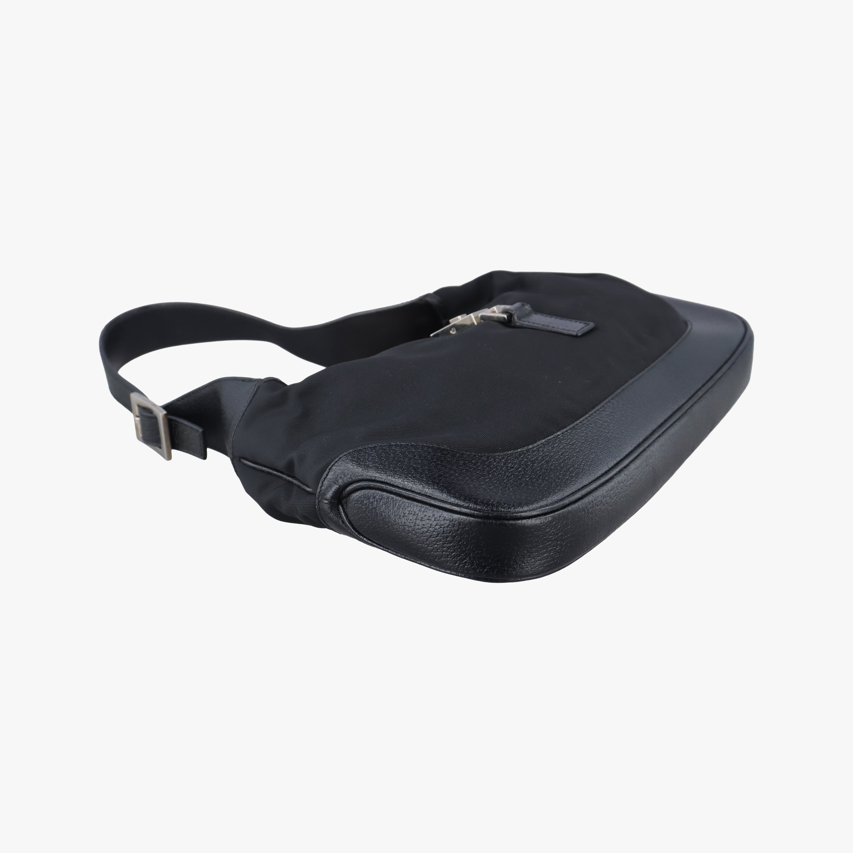 Jackie Black canvas 001.33 ジャッキー ブラック キャンバス 001.33