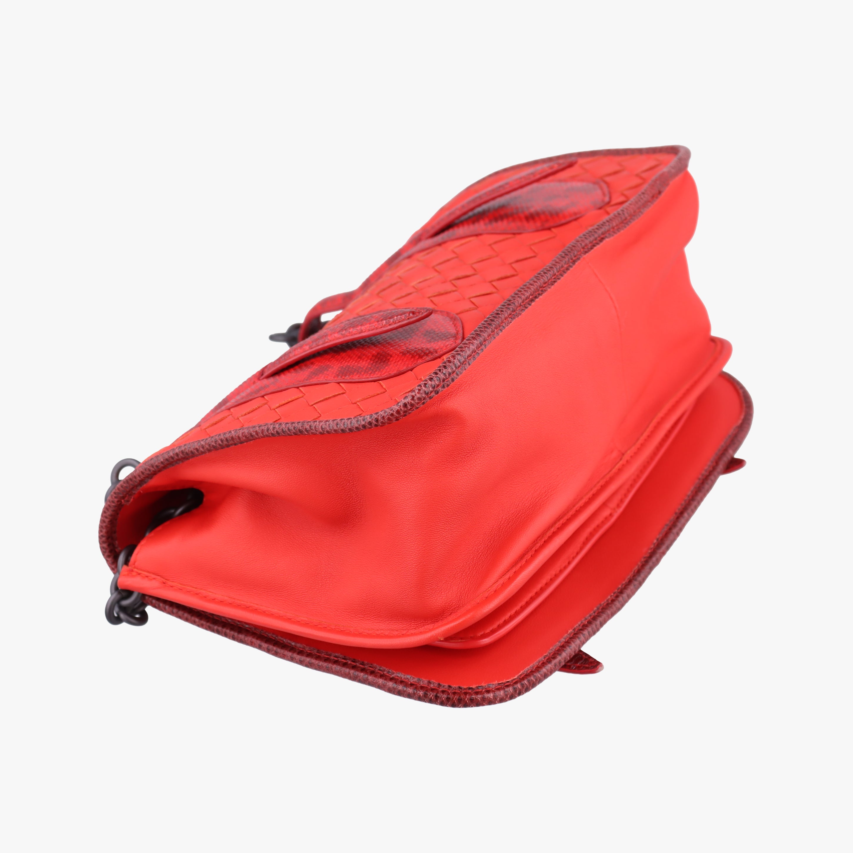 Intrecciato Red lambskin B05326392Wイントレチャート レッド ラムスキン B05326392W