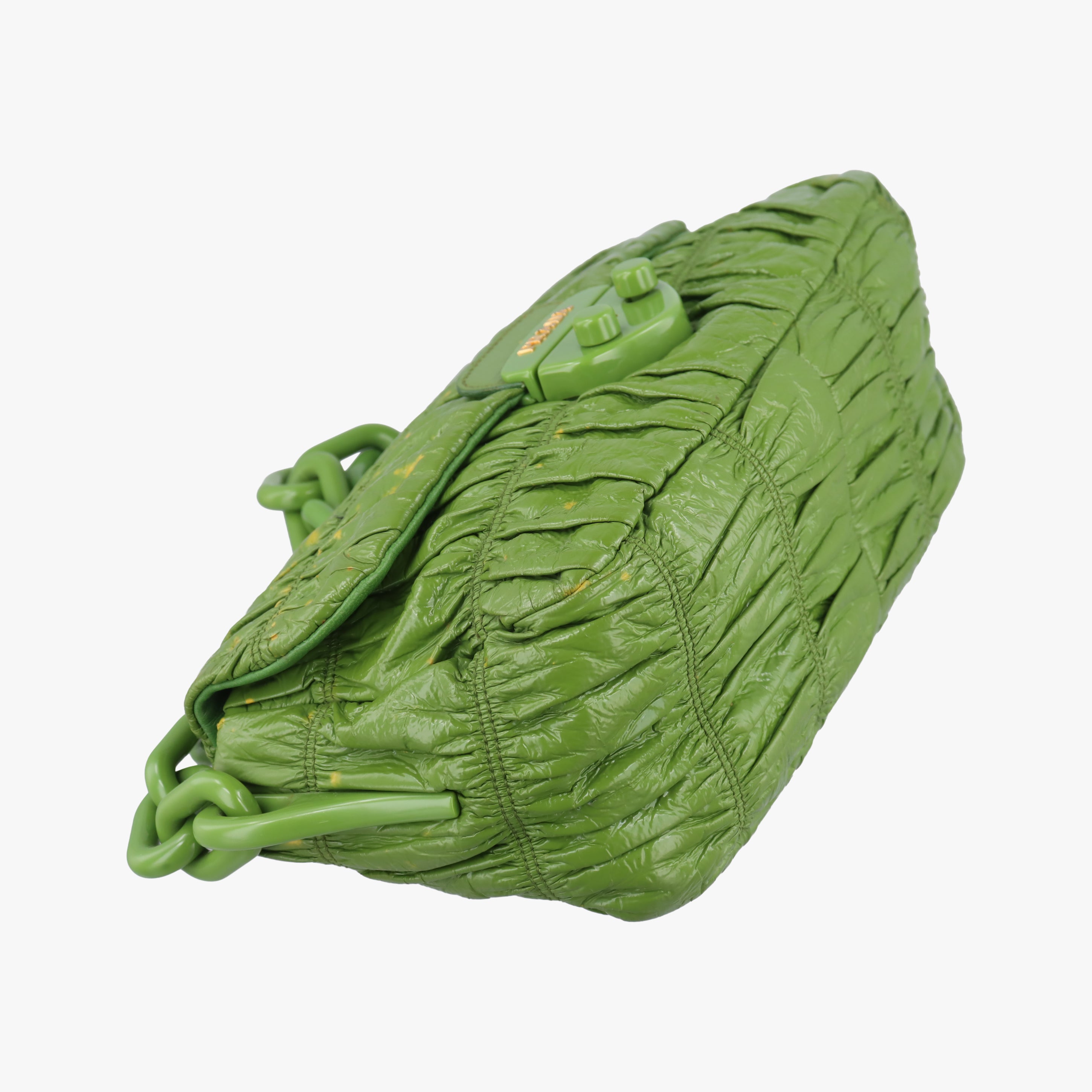 Vernice Gaufre Green patent 117ワッフルネイルポリッシュ グリーン パテント 117