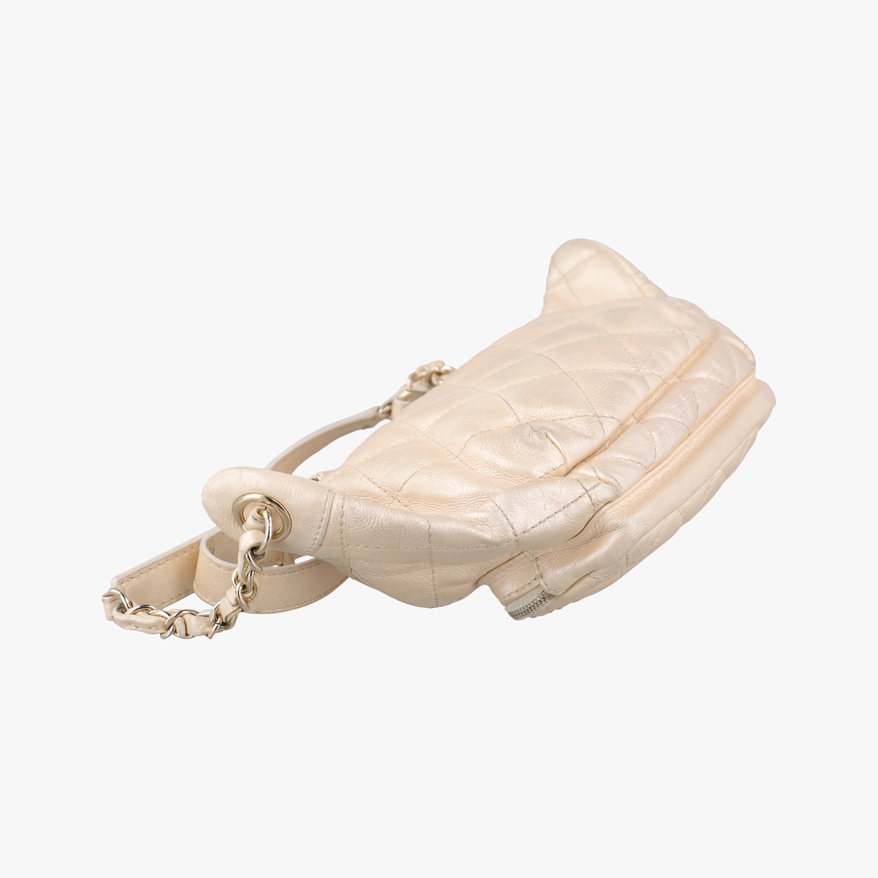 Iridescent Quilted Golden leather AS0556 27924680イリデスセント マトラッセ ゴールド レザー AS0556 27924680