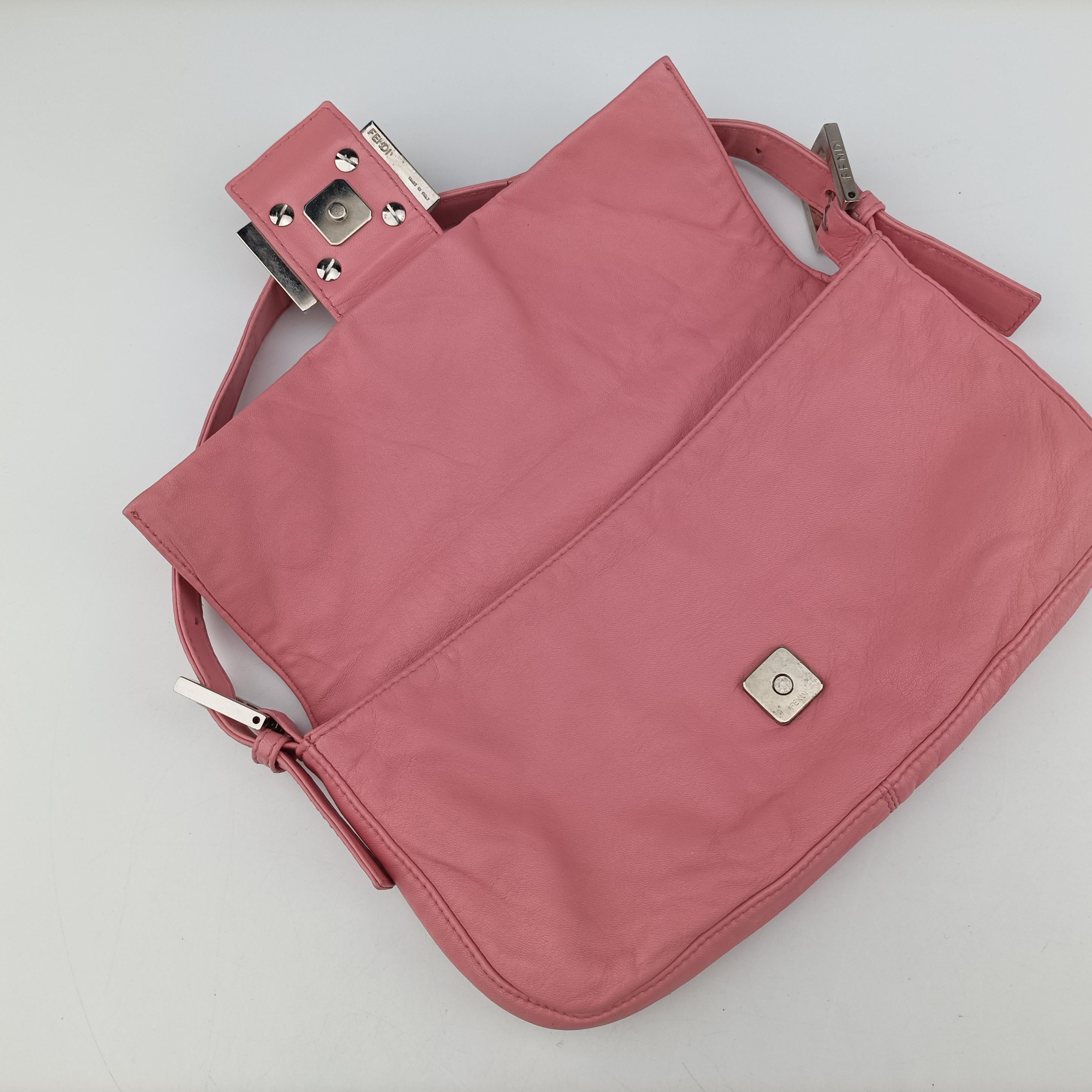 Baguette Pink lambskin 26424 2354/26424/008マンマバケット ピンク ラムスキン 26424 2354/26424/008