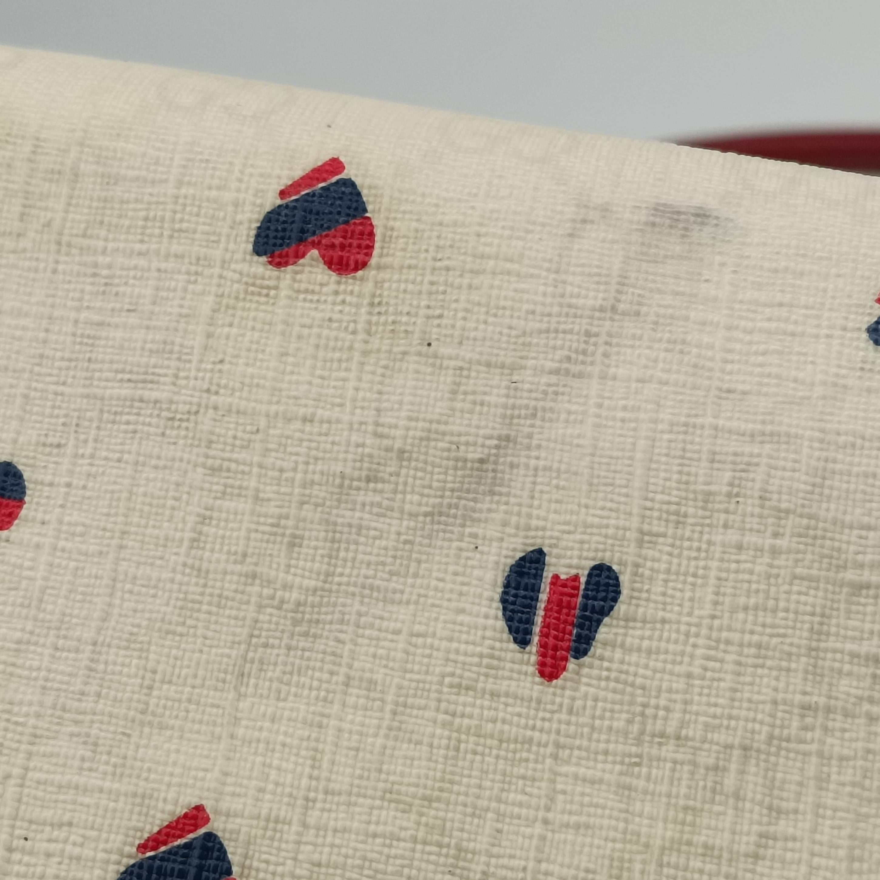 GG Supreme GG Plus heart flower White×red PVC coated canvas 197953 A3540773GGスプリーム GGプラス ハート フラワー ホワイト×レッド PVCコーティングキャンバス 197953 A3540773