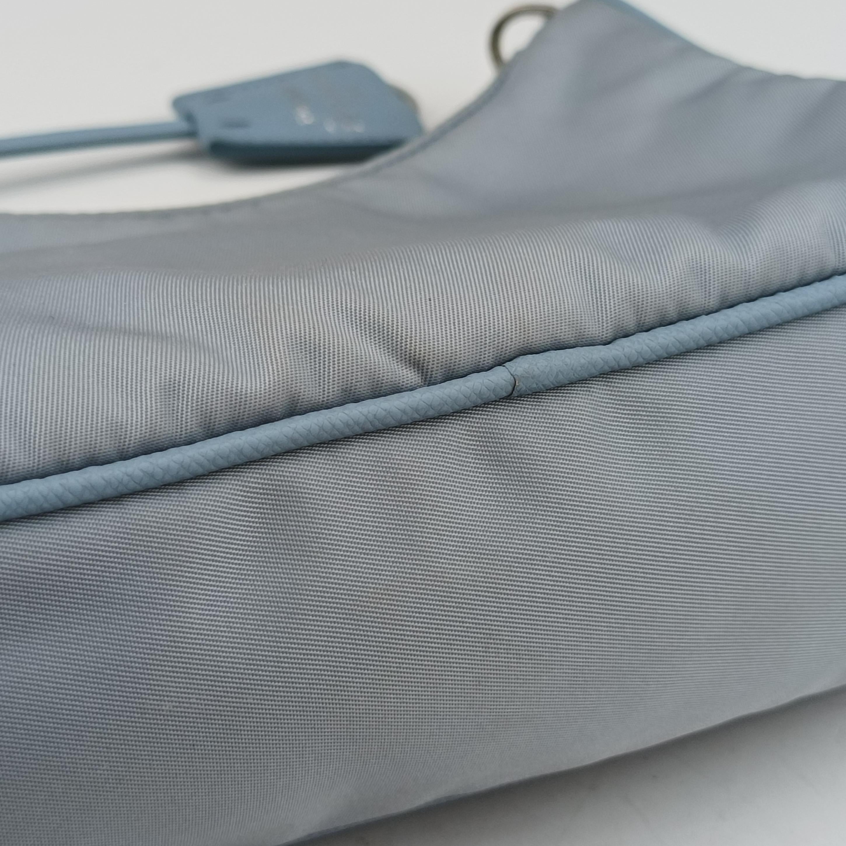 Re-Edition 2005 Re-Nylon Blue nylon 1BH204 272 3リエディション 2005 リナイロン ブルー ナイロン 1BH204 272 3