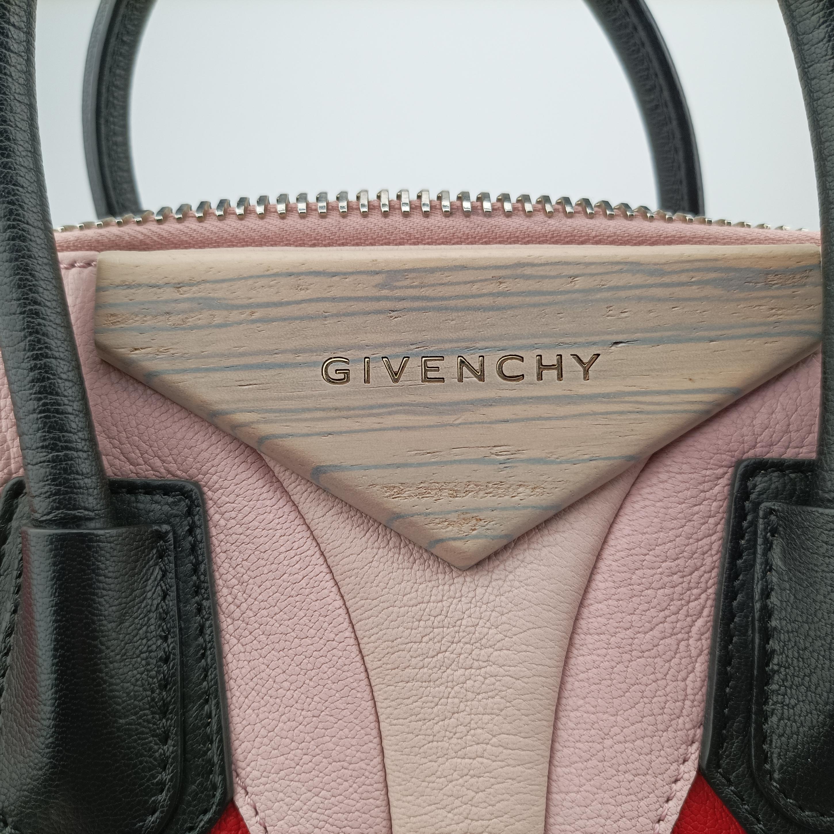 Antigona Red×Black×Pink Leather 3C1122アンティゴナ レッド×ブラック×ピンク レザー 3C1122