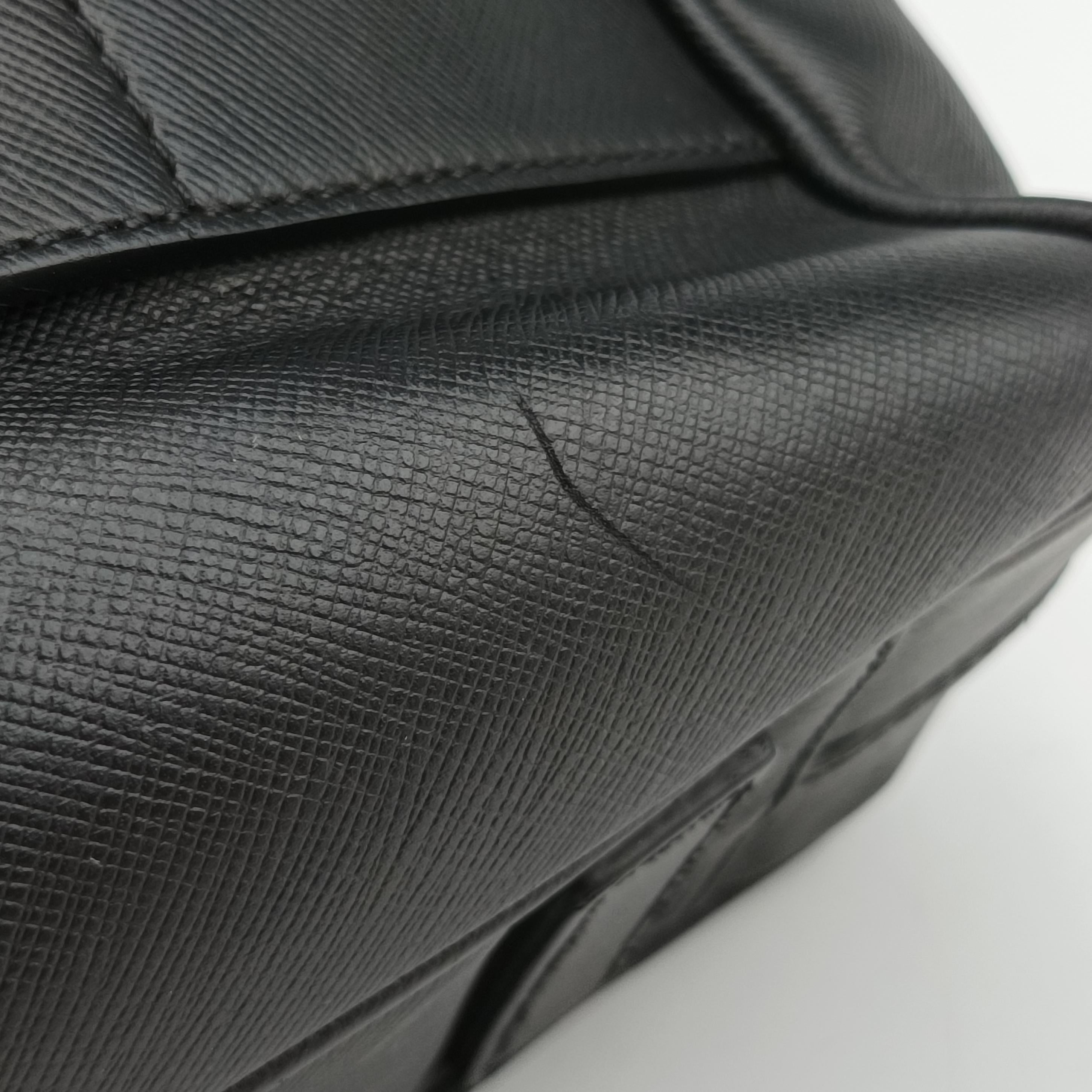 Business Briefcase Black SAFFIANO Leather 2VE011 31/H 208ビジネス ブリーフケース ブラック サフィアーノレザー 2VE011 31/H 208