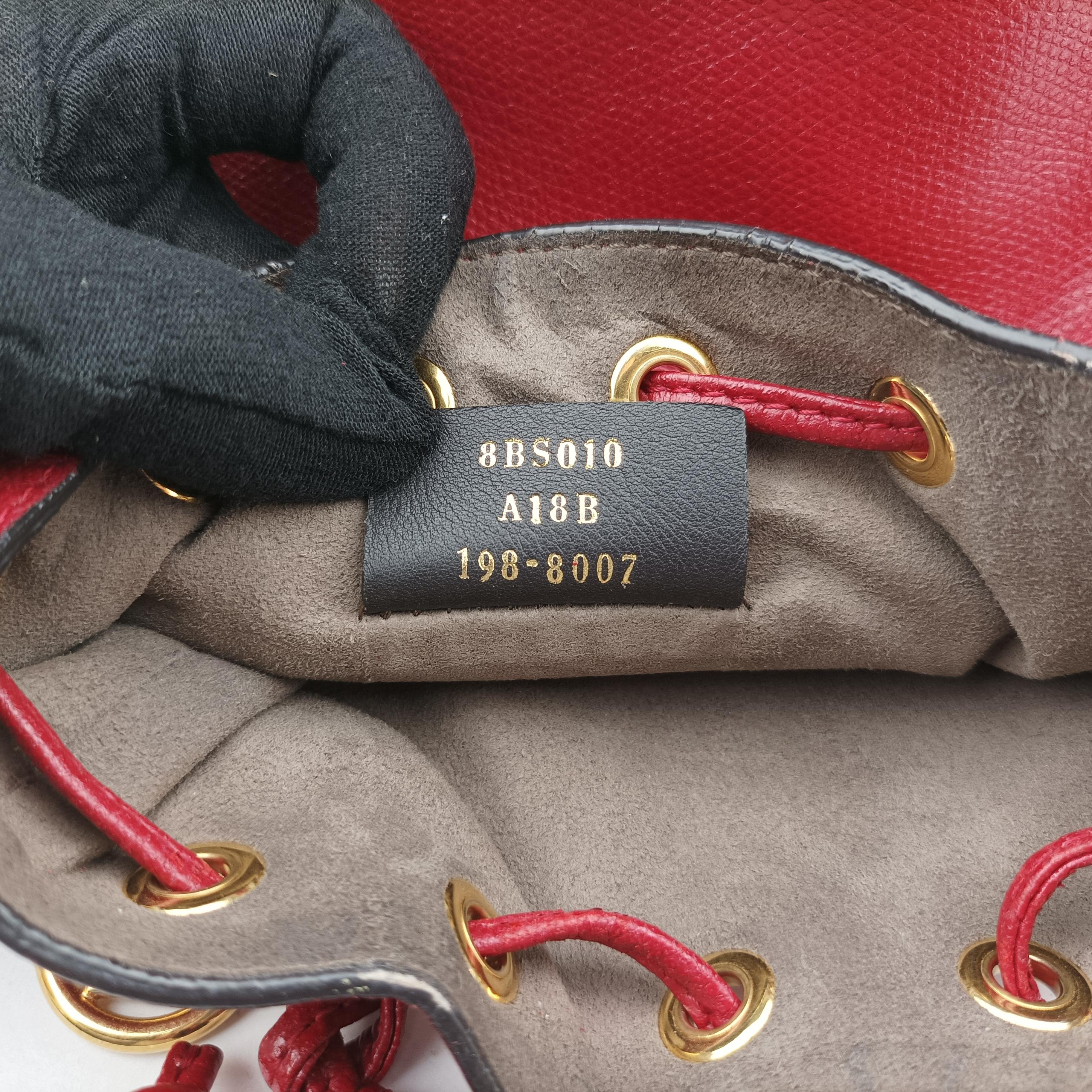 Mon Tresor Mini Bucket Red Leather 8BS010 8BS010 A18B 198-8007ミニ モン トレゾール レッド レザー 8BS010 8BS010 A18B 198-8007