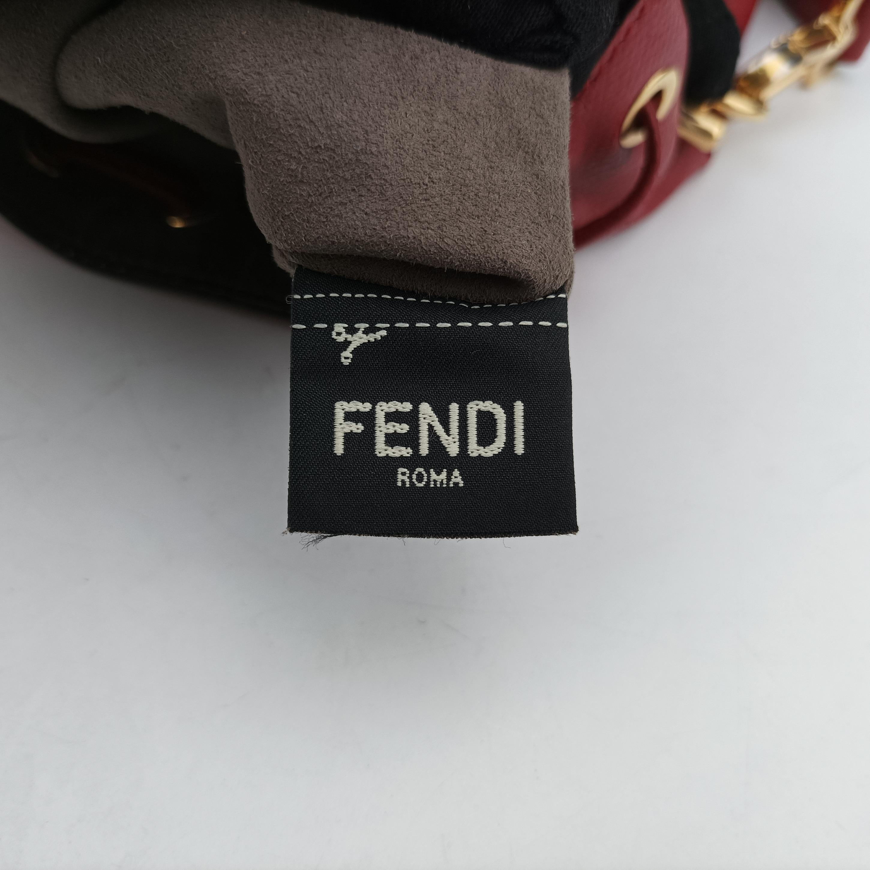 Mon Tresor Mini Bucket Red Leather 8BS010 8BS010 A18B 198-8007ミニ モン トレゾール レッド レザー 8BS010 8BS010 A18B 198-8007