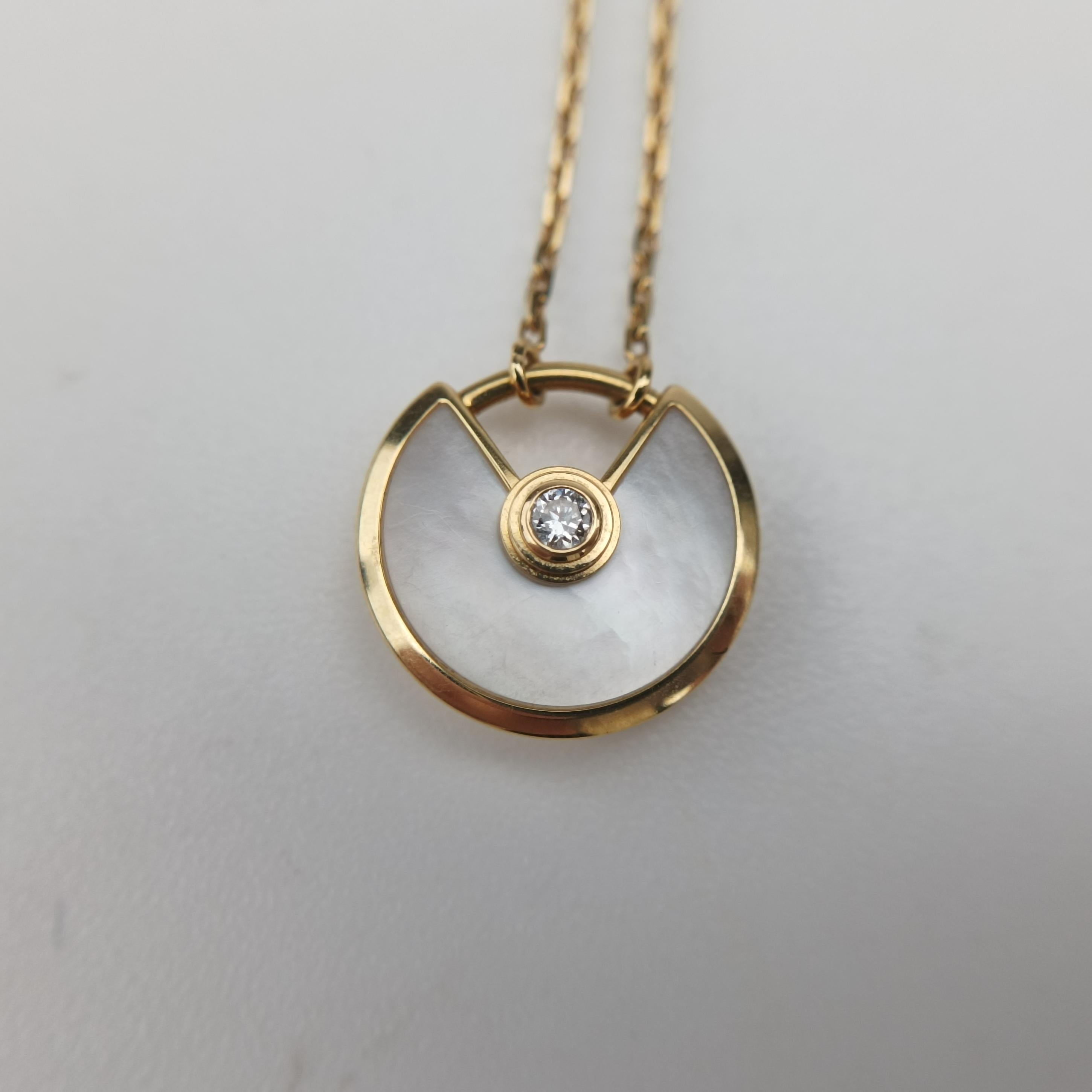 Amulette de Cartier Golden×White AU750 B3047100 FGA416アミュレット ドゥ カルティエ ゴールド×ホワイト AU750 B3047100 FGA416