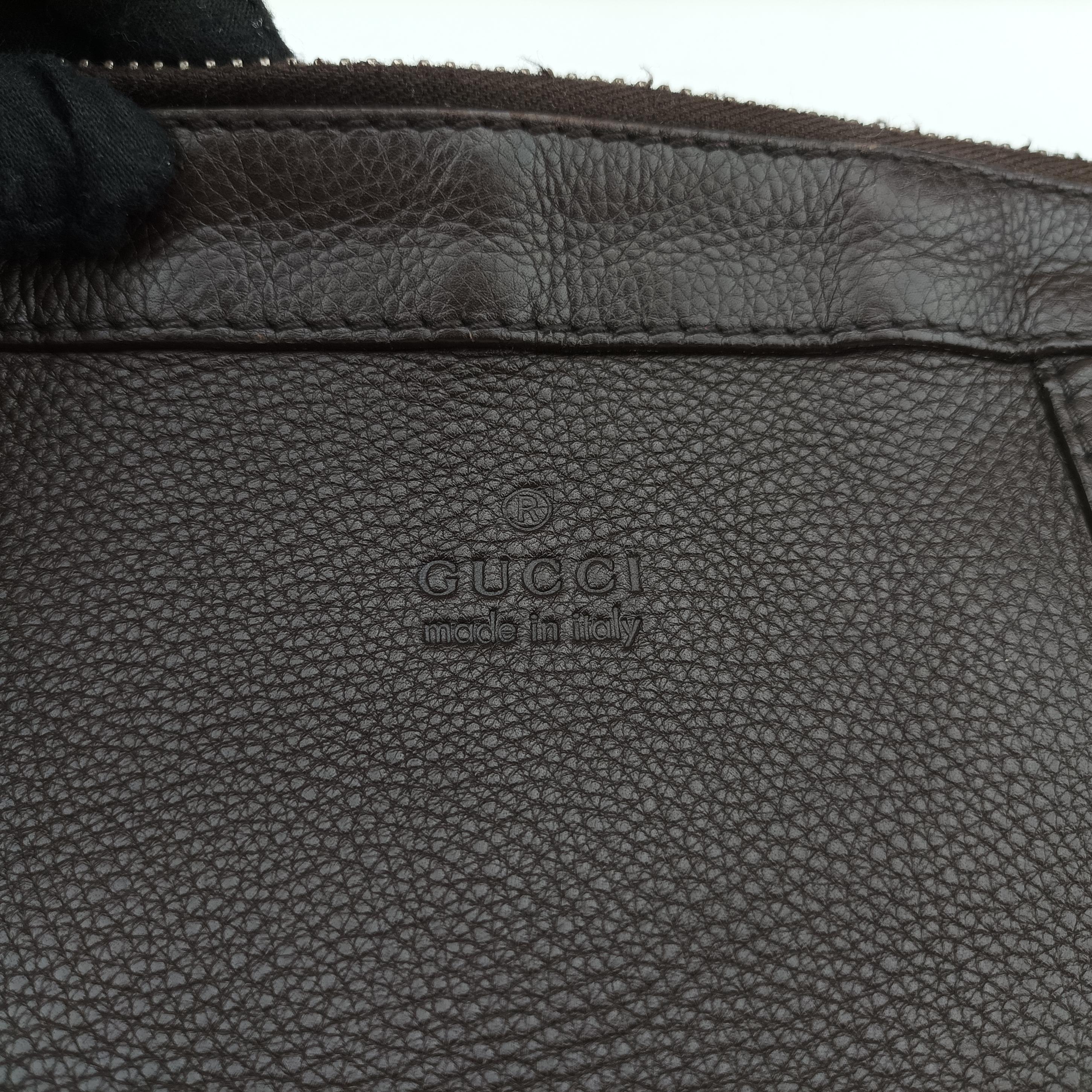 Messenger logo Brown Leather 233329 A012501570メッセンジャー ロゴ ブラウン レザー 233329 A012501570
