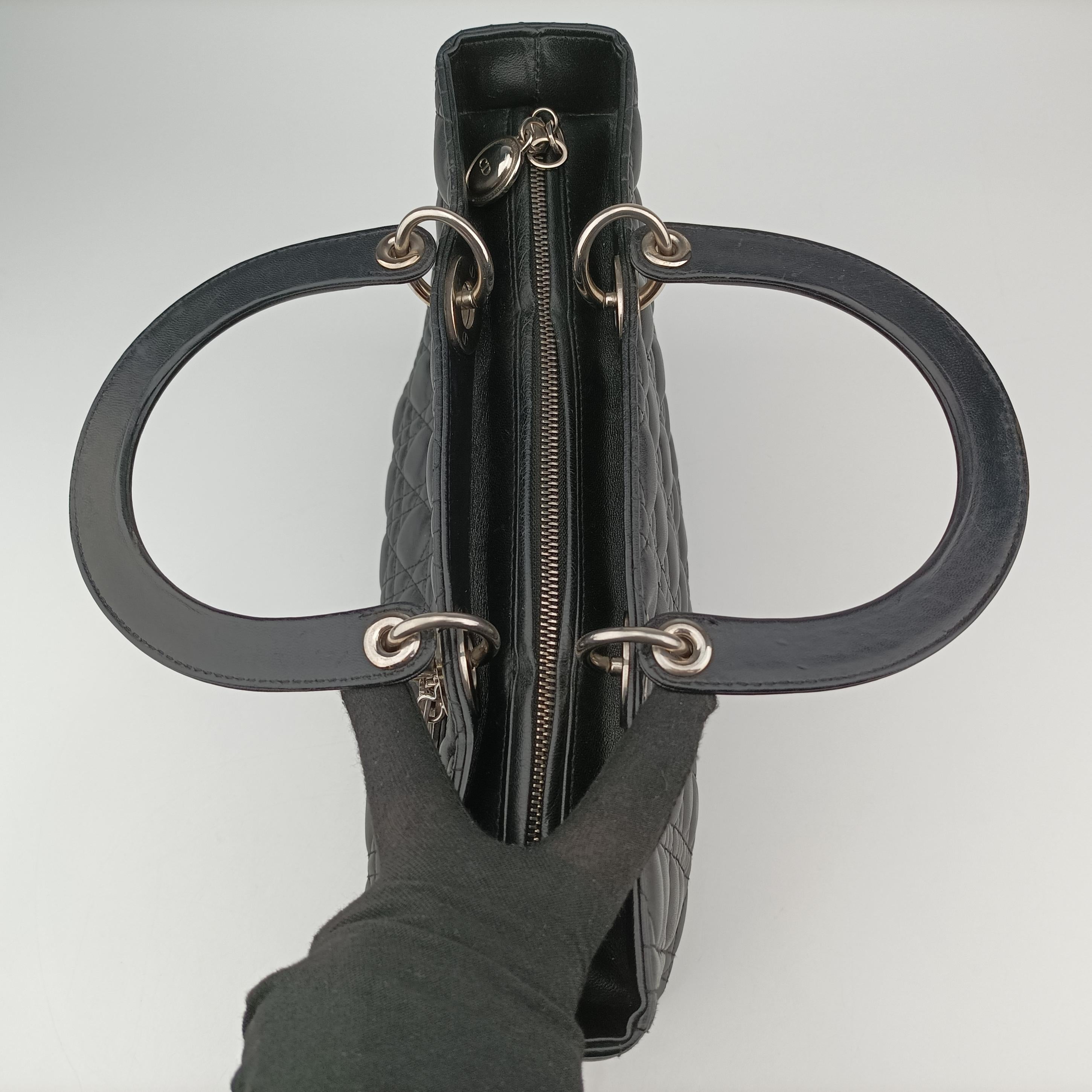 Lady Dior Black lambskin 05-MA-0049レディディオール ブラック ラムスキン 05-MA-0049