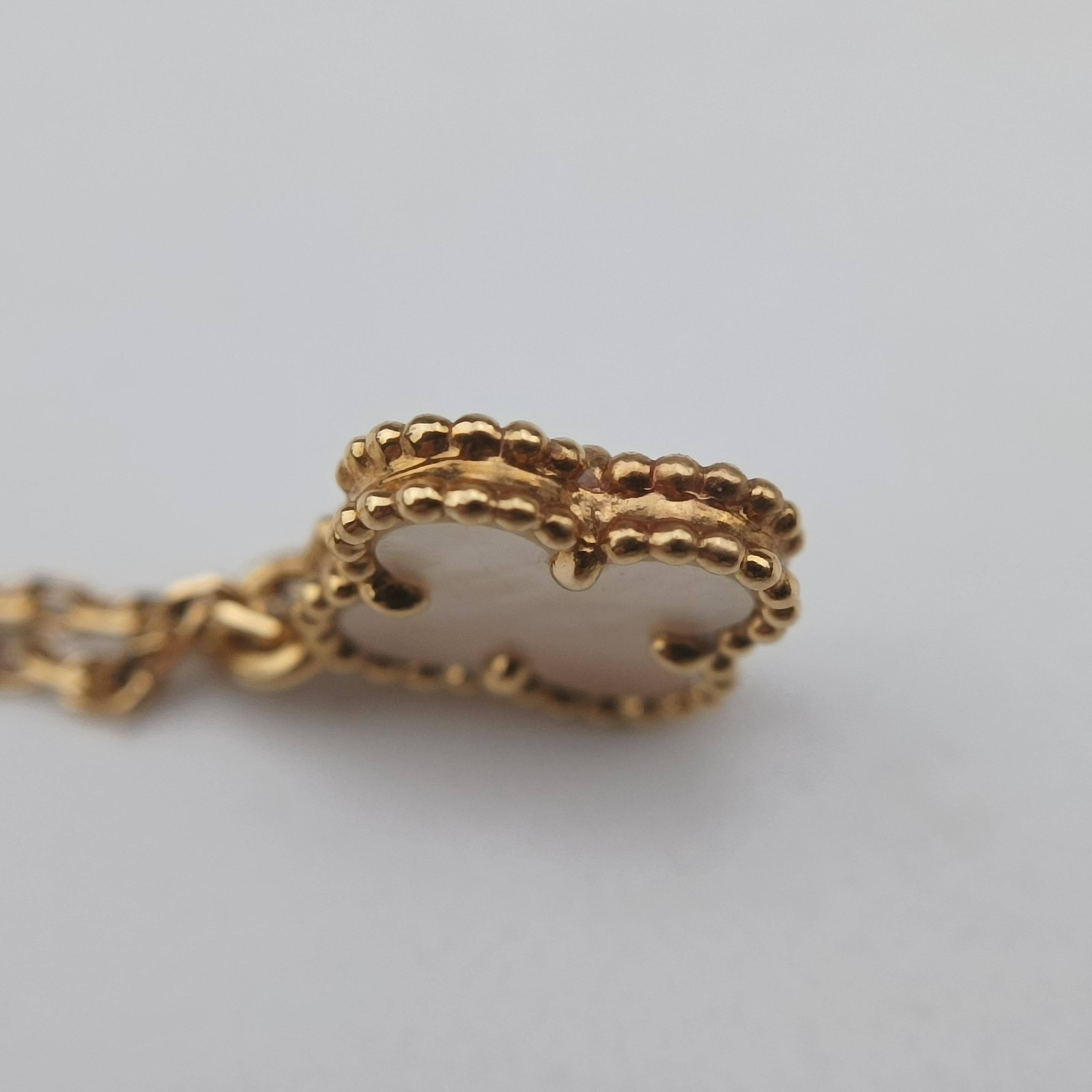 Sweet Alhambra Golden×White AU750 ARF69100 JD060007スイート アルハンブラ ゴールド×ホワイト AU750 ARF69100 JD060007