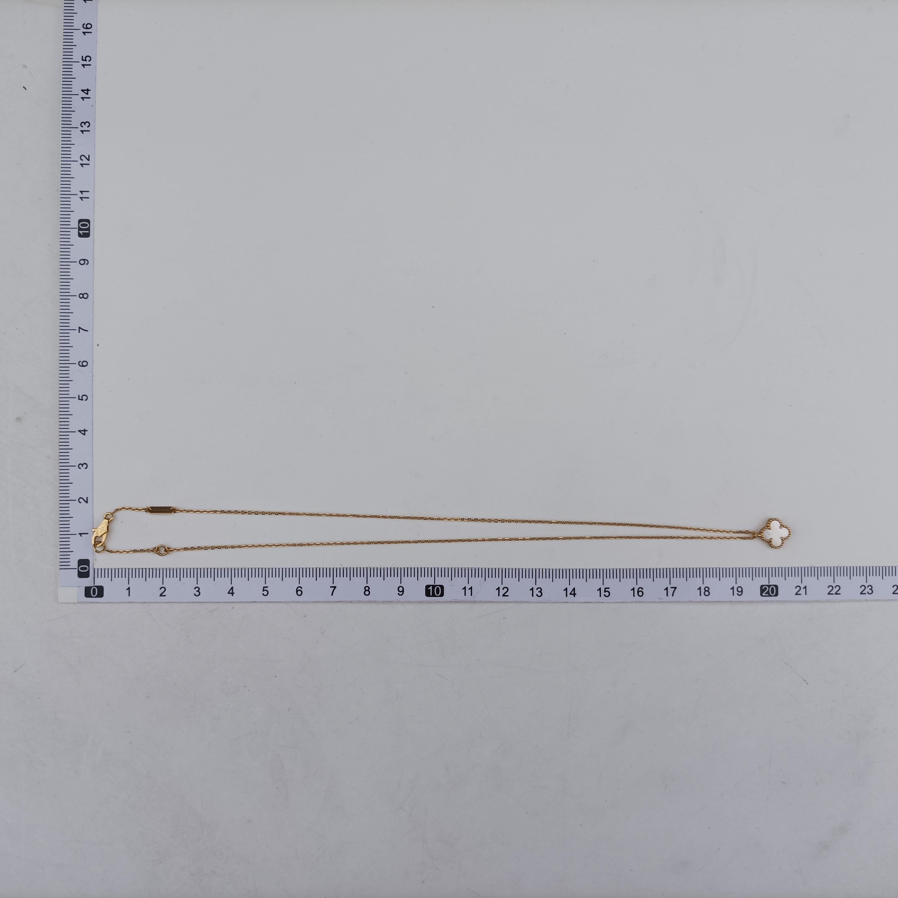 Sweet Alhambra Golden×White AU750 ARF69100 JD060007スイート アルハンブラ ゴールド×ホワイト AU750 ARF69100 JD060007