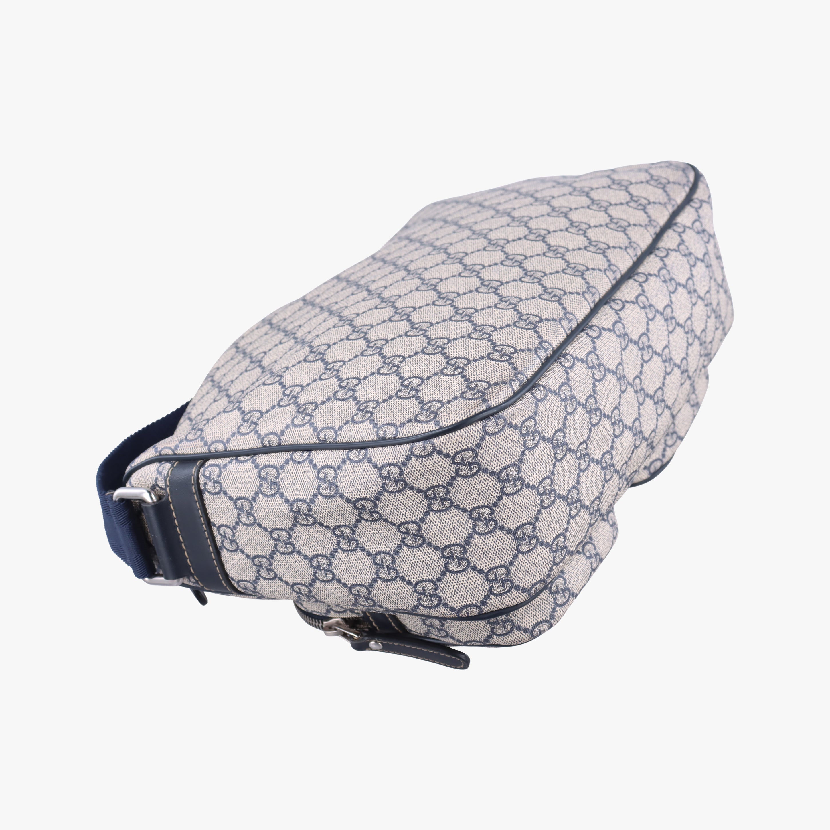 GG Supreme messenger Beige × Navy PVC coated canvas 246881 I015579559GGスプリーム メッセンジャー ベージュ×ネイビー PVCコーティングキャンバス 246881 I015579559