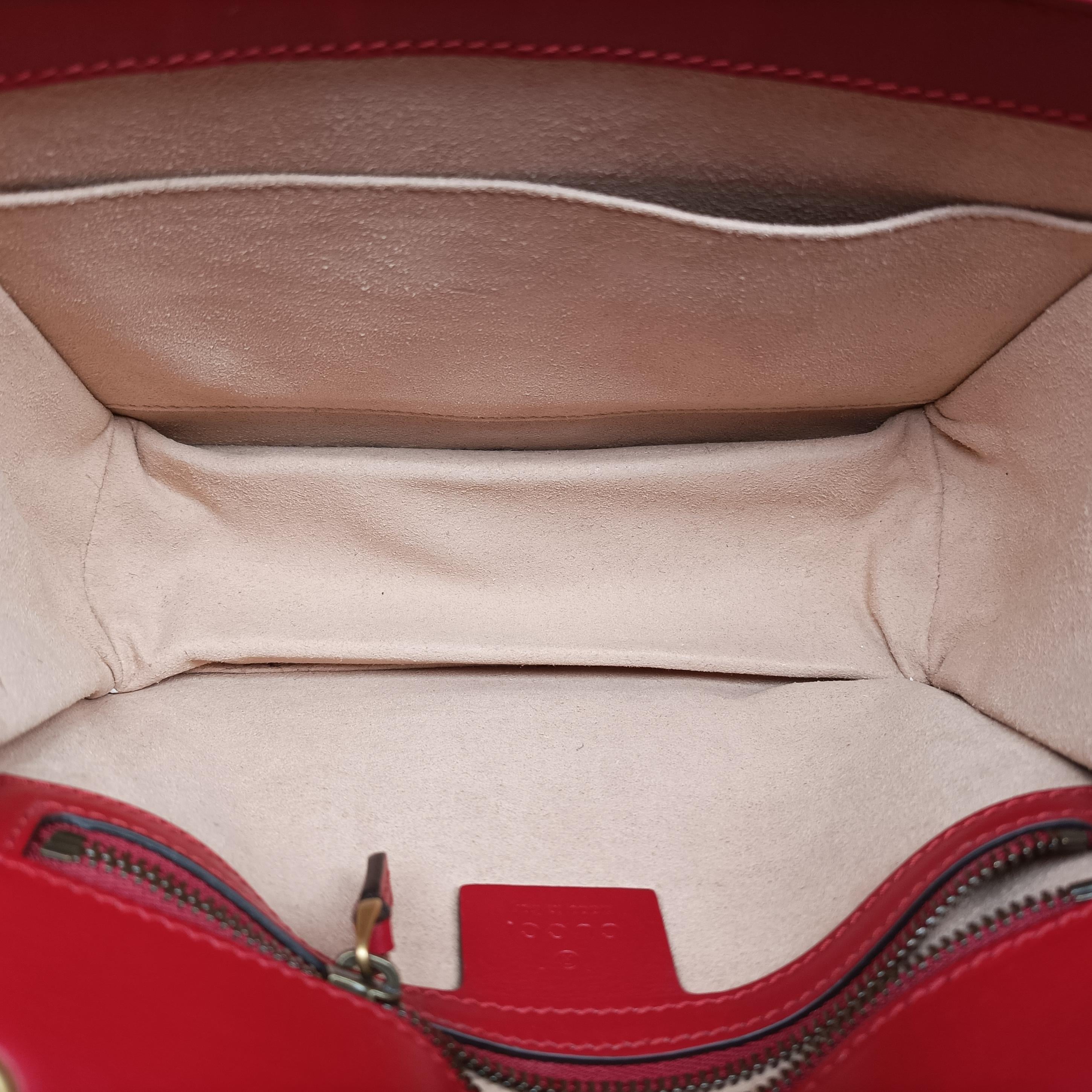 Queen Margaret Ivory×Red×Navy Leather 476542 E022393769クイーン マーガレット アイボリー×レッド×ネイビー レザー 476542 E022393769