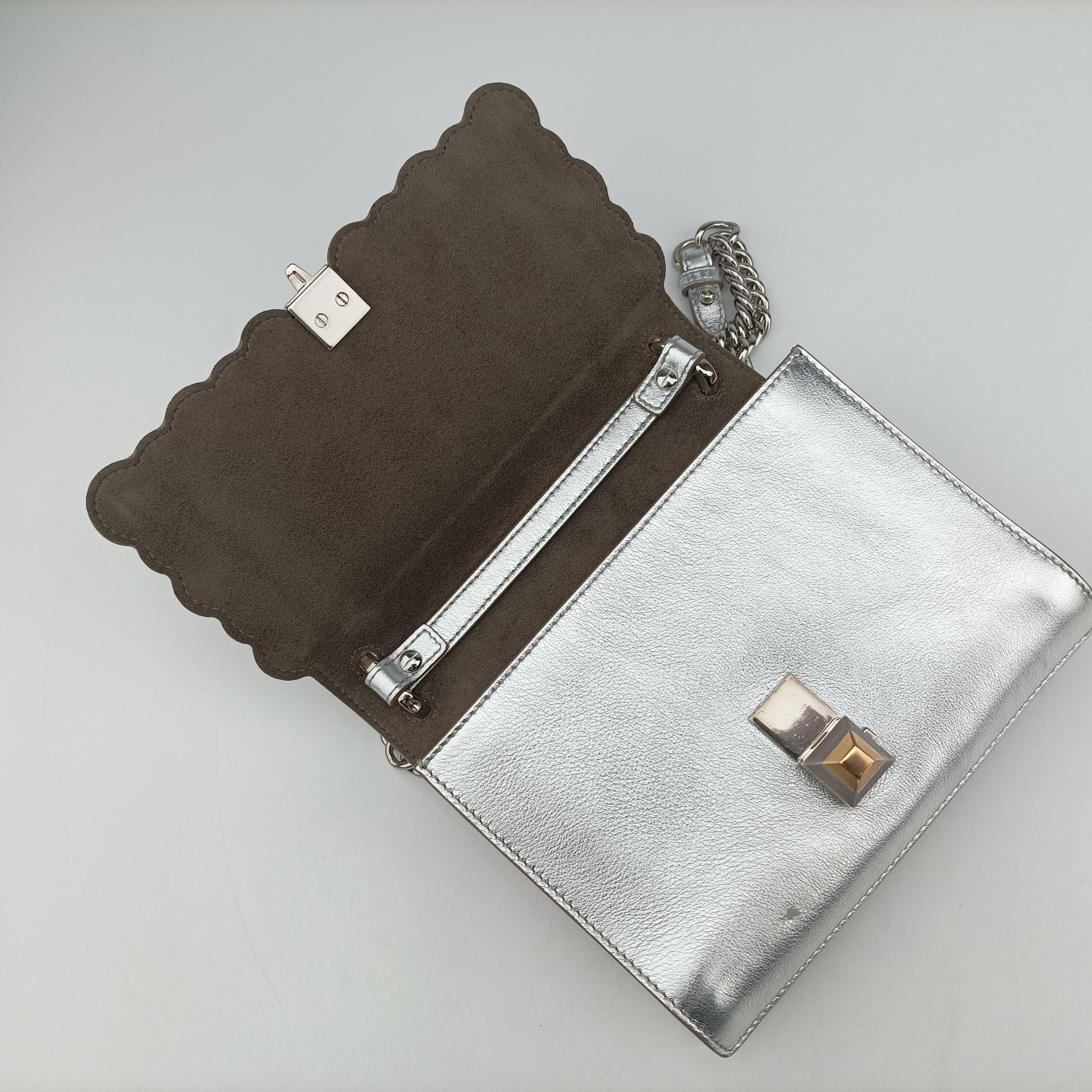 studded Kan I Silver Leather 8M0381 8M0381.OZ8 188.0189スタッズ キャナイ シルバー レザー 8M0381 8M0381.OZ8 188.0189