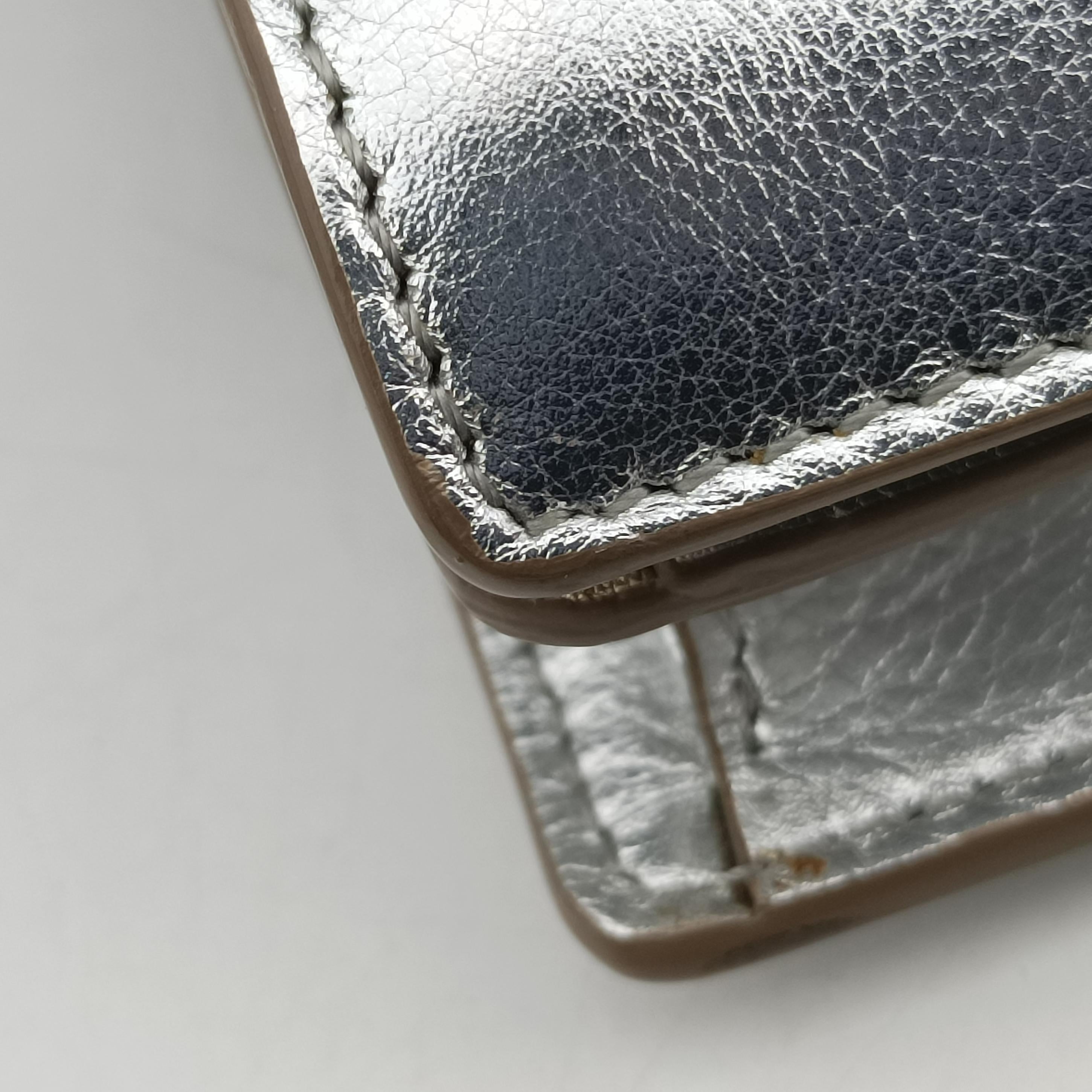 studded Kan I Silver Leather 8M0381 8M0381.OZ8 188.0189スタッズ キャナイ シルバー レザー 8M0381 8M0381.OZ8 188.0189