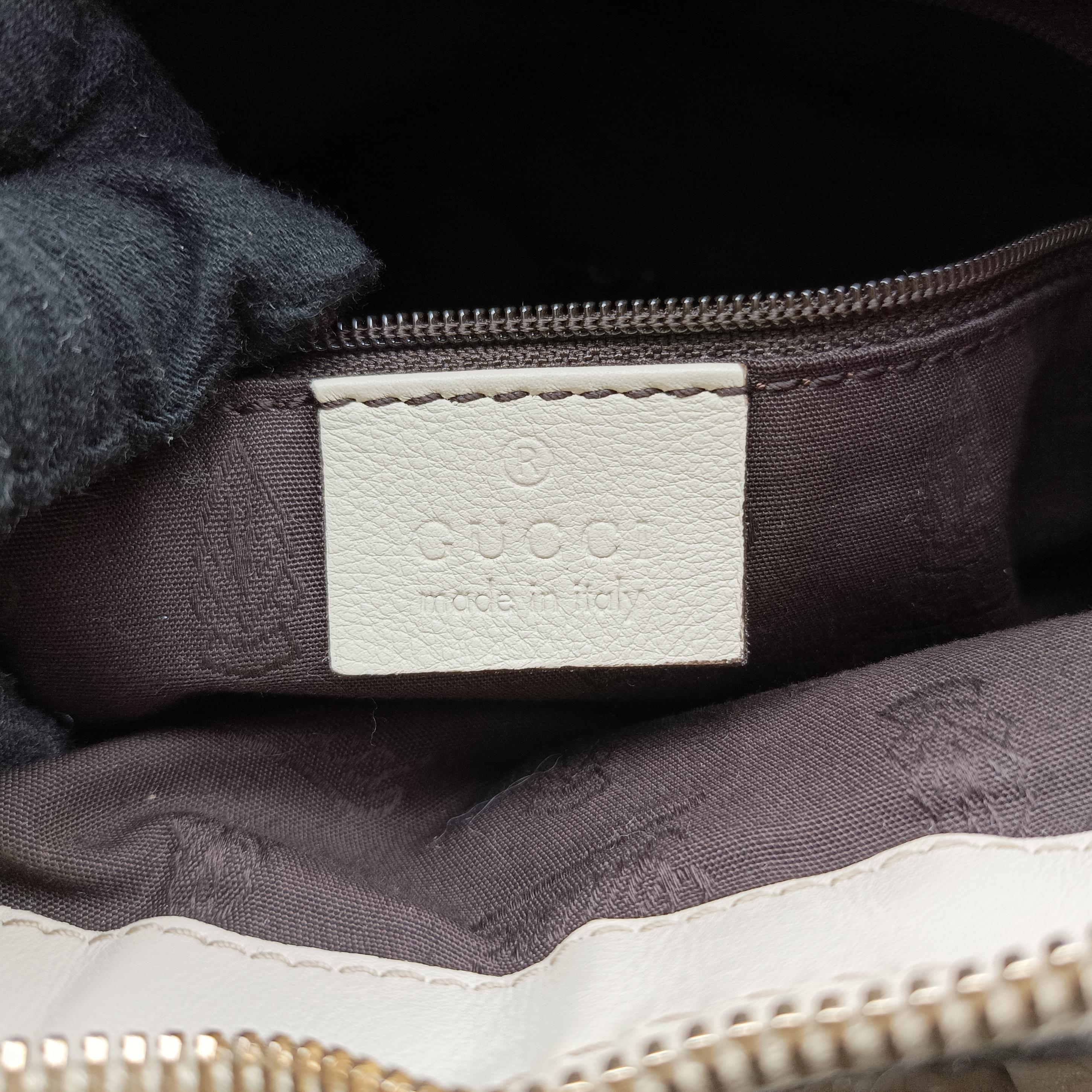 Sukey White Leather 232955 A7640165スーキー ホワイト レザー 232955 A7640165