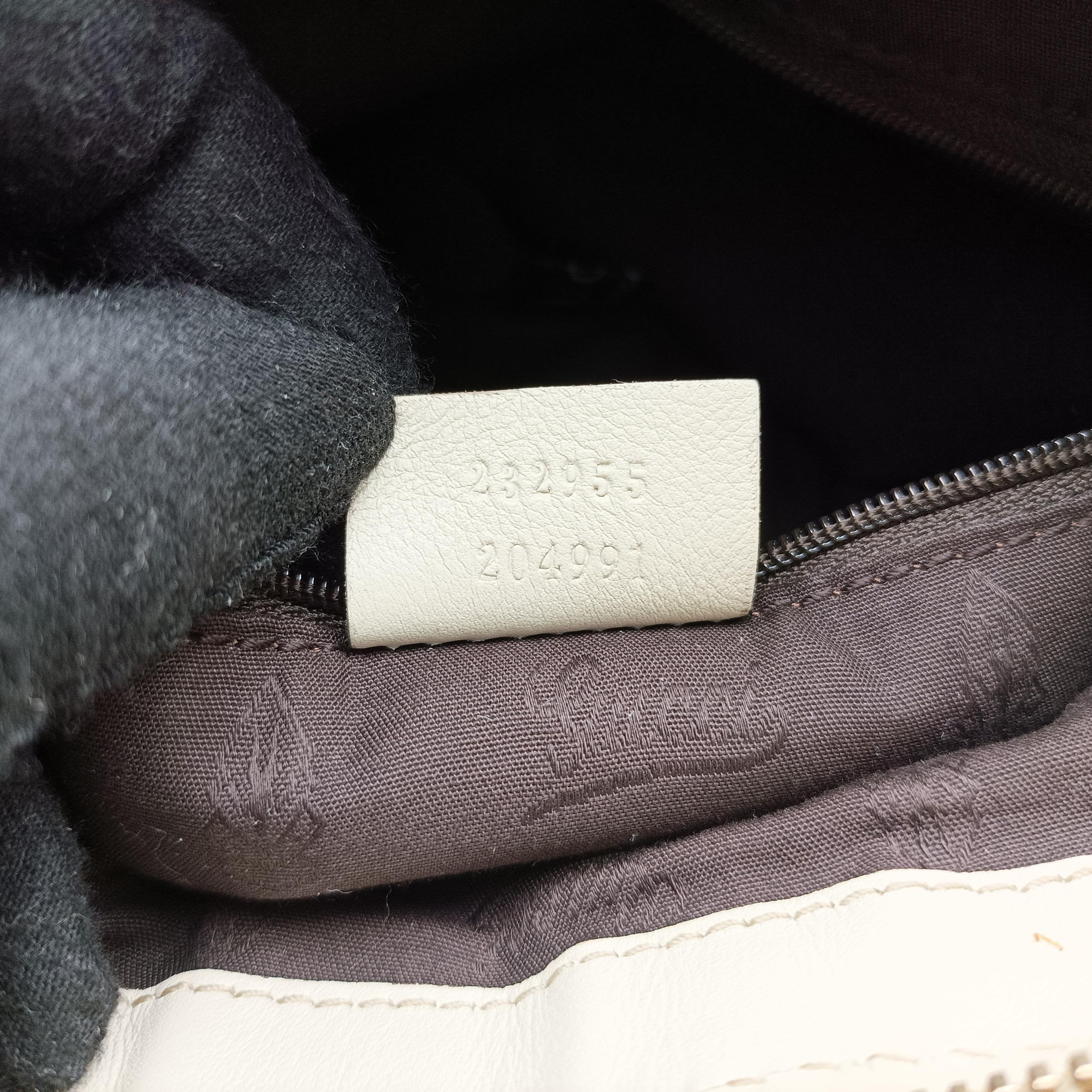 Sukey White Leather 232955 A7640165スーキー ホワイト レザー 232955 A7640165