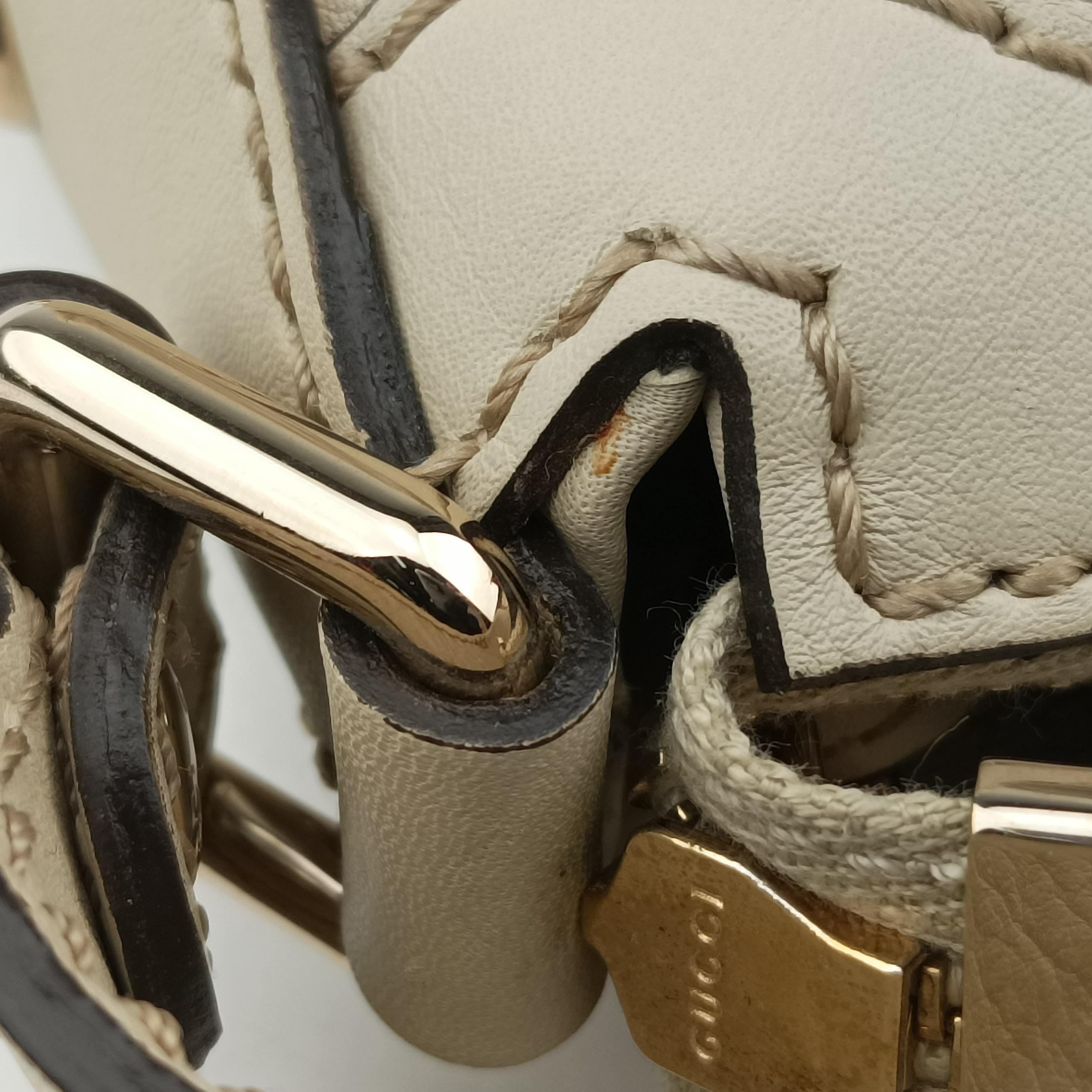 Sukey White Leather 232955 A7640165スーキー ホワイト レザー 232955 A7640165