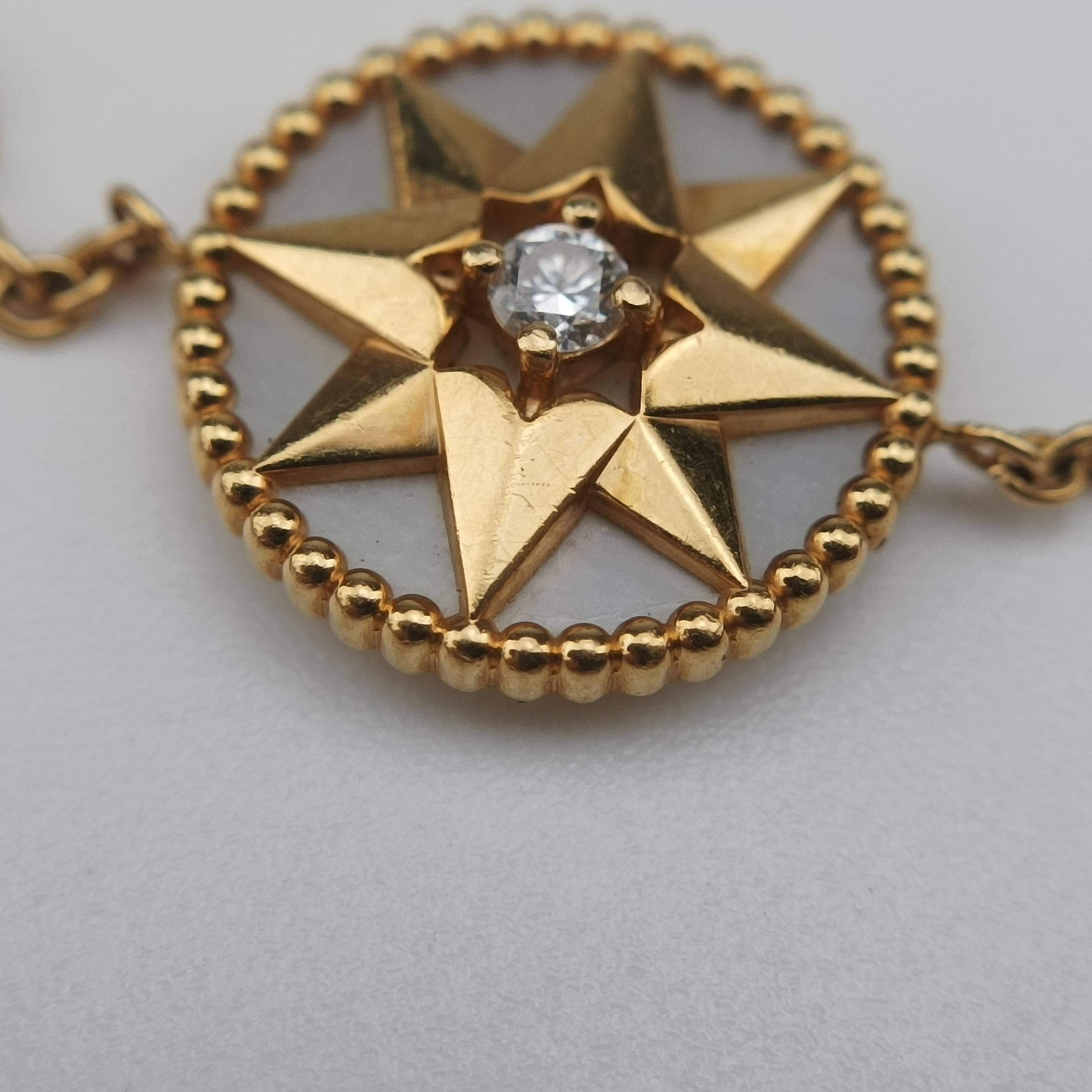 Rose des Vents medallion White x Rose Gold AU750 152658ローズデヴァン メダリオン ホワイト×ローズゴールド AU750 152658