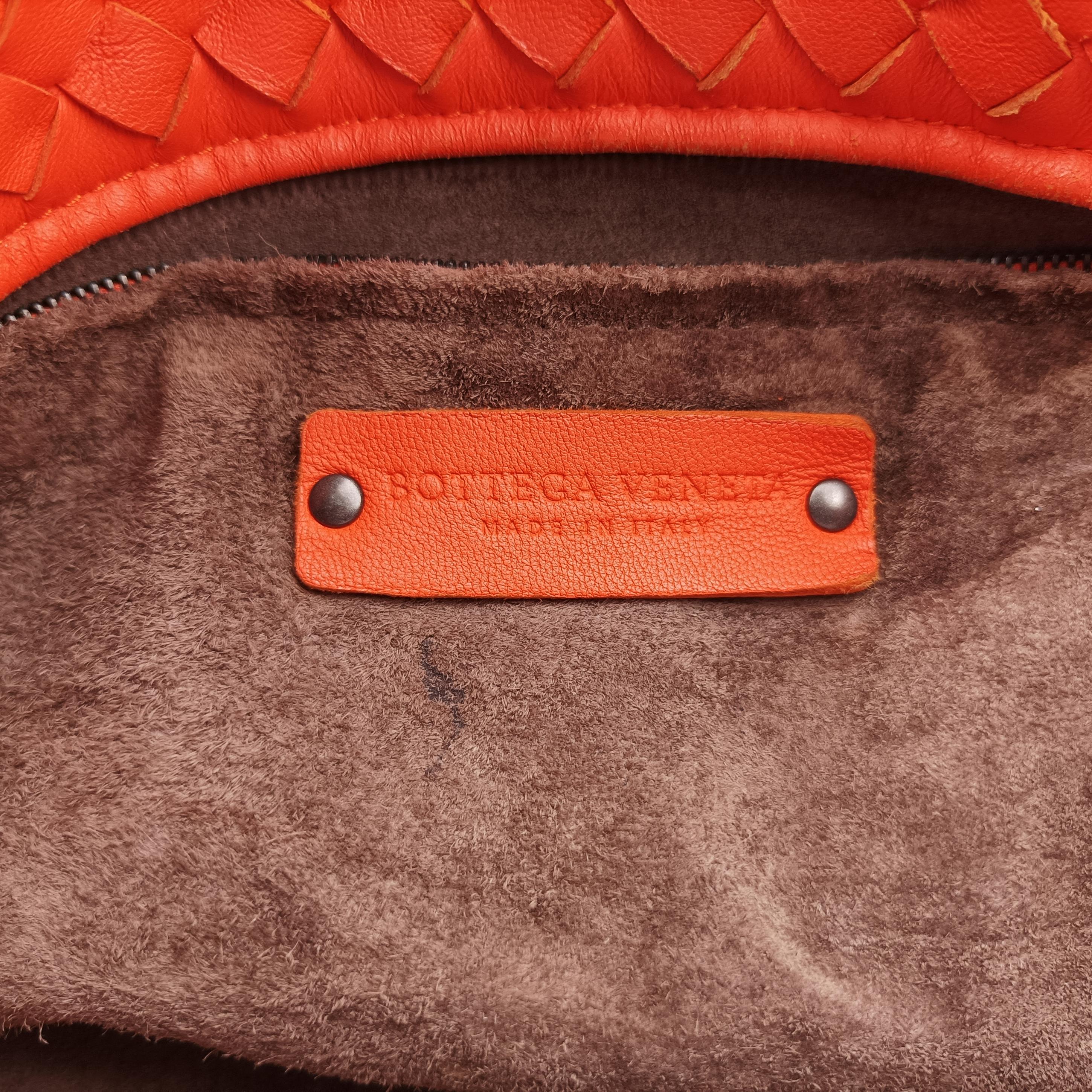 Cesta Intrecciato Orange lambskin B02407623Pセスタ イントレチャート オレンジ ラムスキン B02407623P