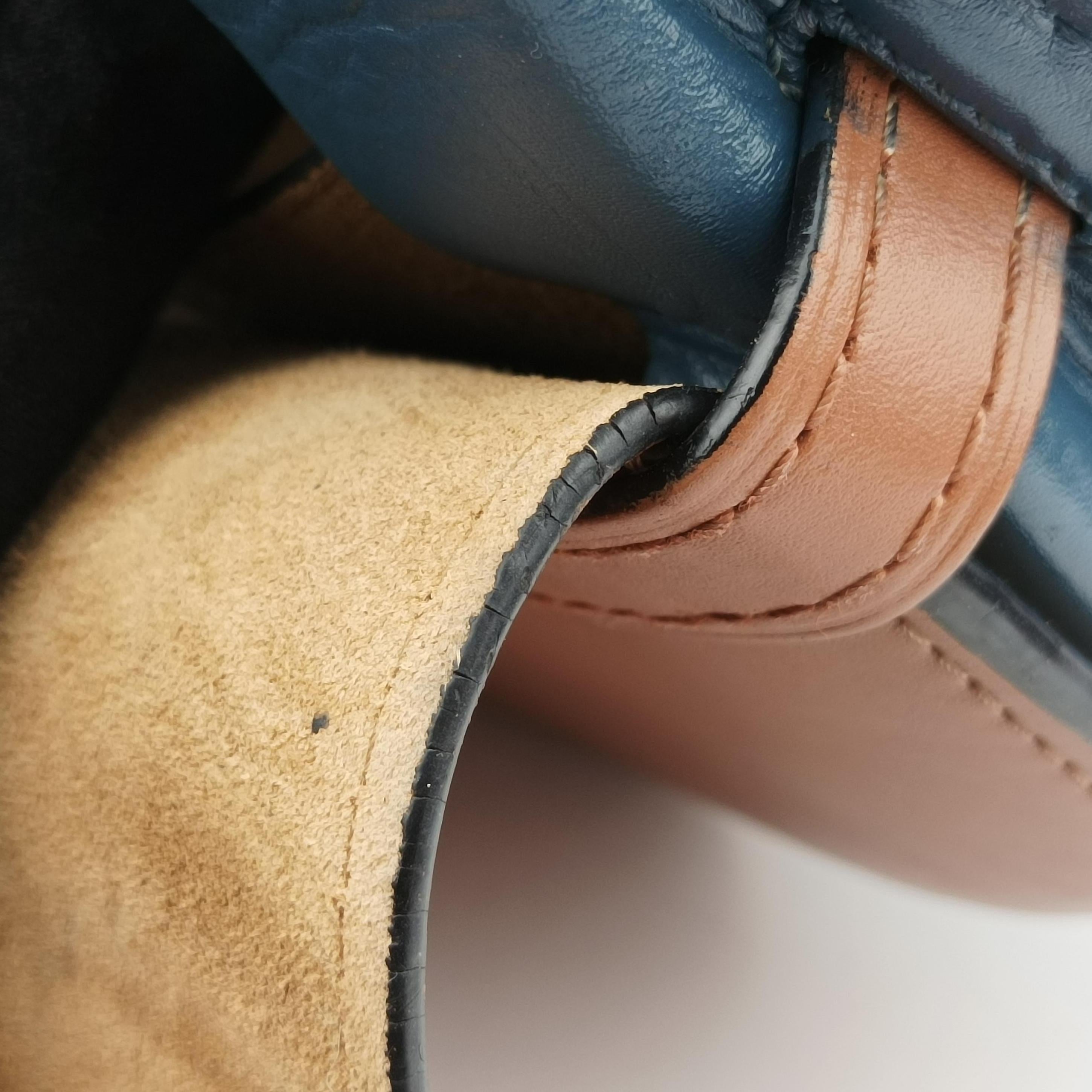 Gate Brown × Navy Leather 201912ゲート ブラウン × ネイビー レザー 201912