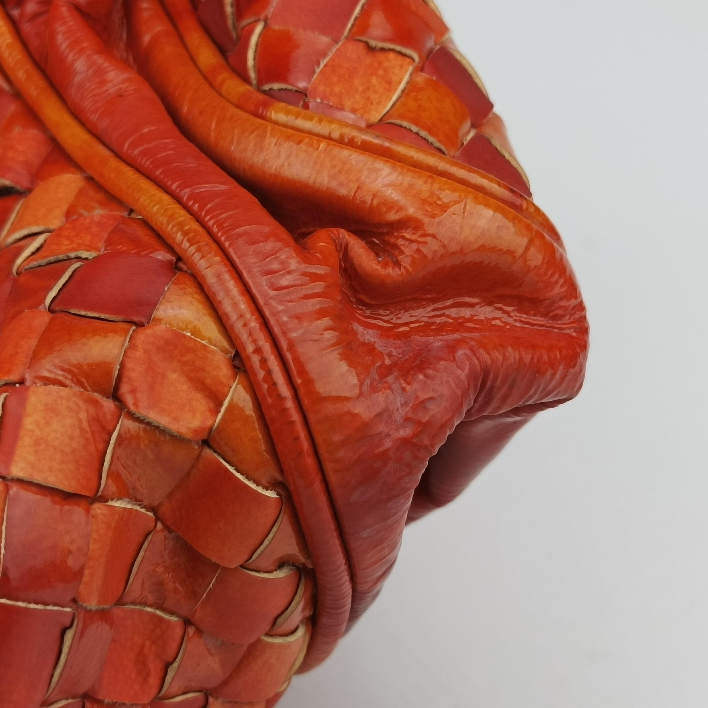 Intrecciato Orange Patent 125150 V2241 7763イントレチャート オレンジ パテント 125150 V2241 7763