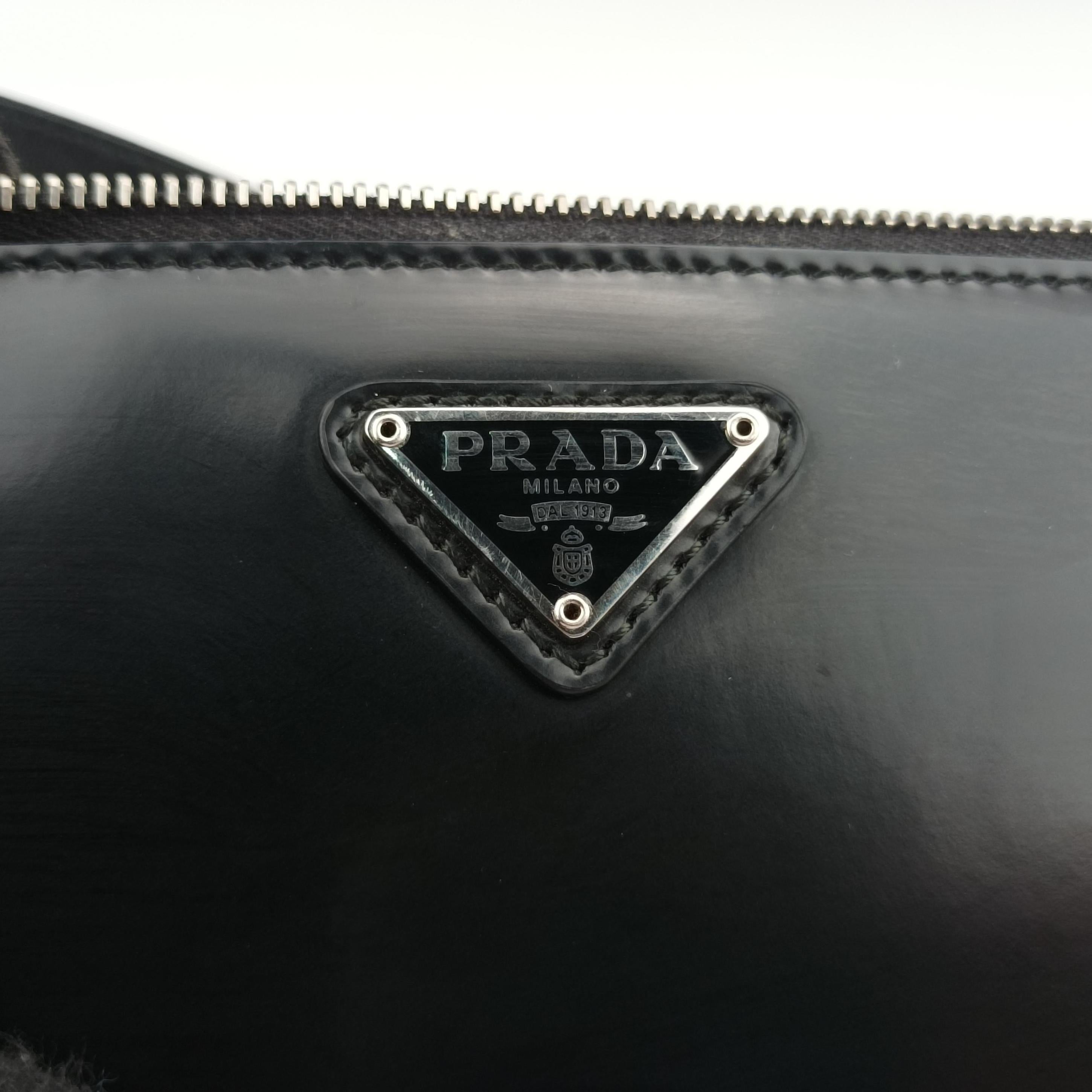 Triangle Logo Black leather 1BC155 31/7トライアングルロゴ ブラック レザー 1BC155 31/7
