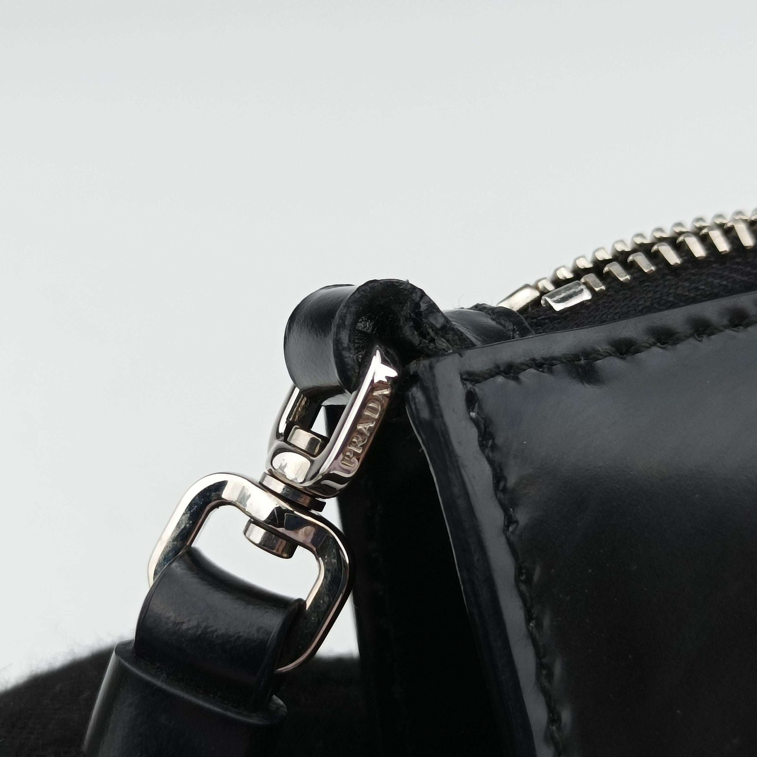 Triangle Logo Black leather 1BC155 31/7トライアングルロゴ ブラック レザー 1BC155 31/7