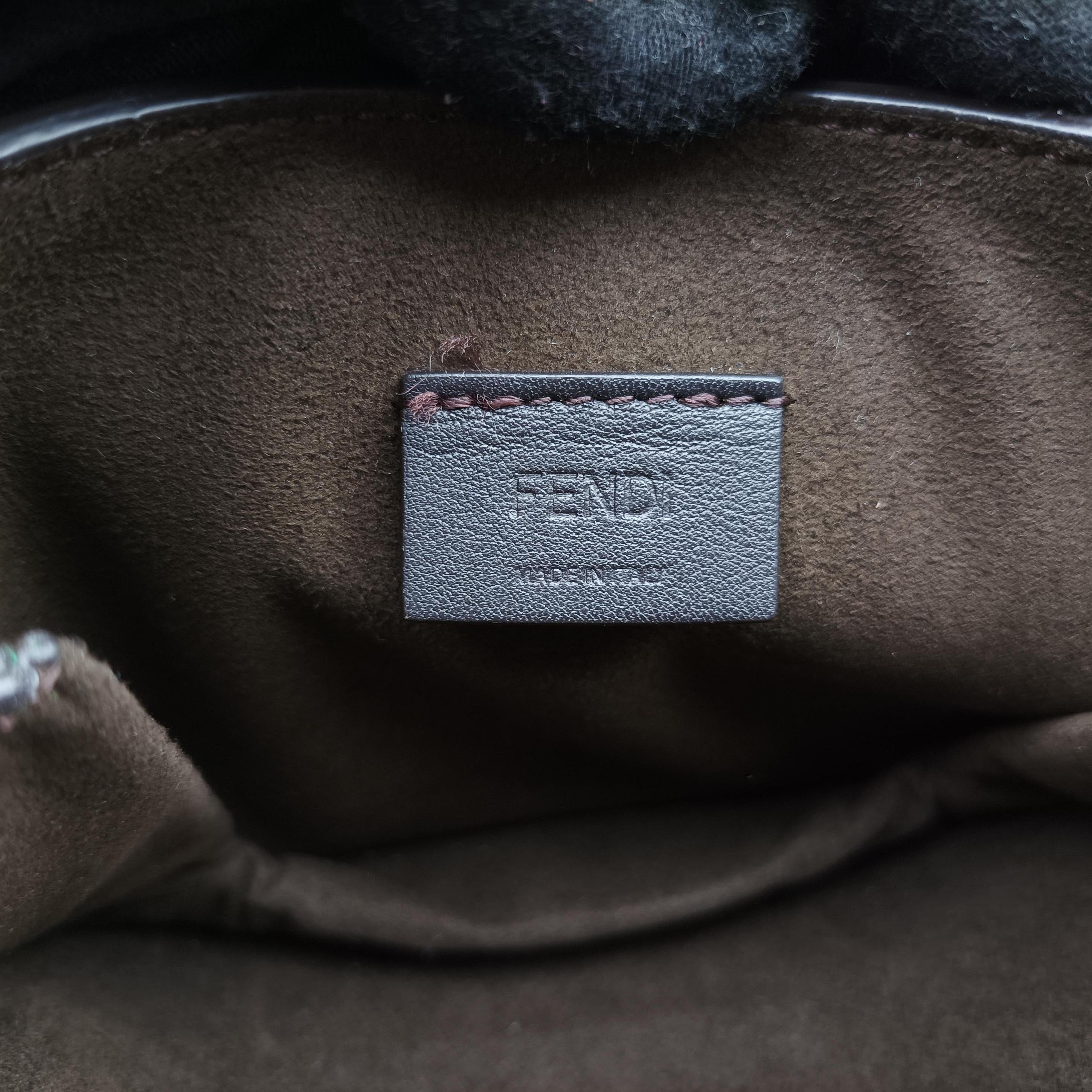 Fab Green Leather 8BT325 8BT325 AAIW 208.0189ファブ グリーン レザー 8BT325 8BT325 AAIW 208.0189