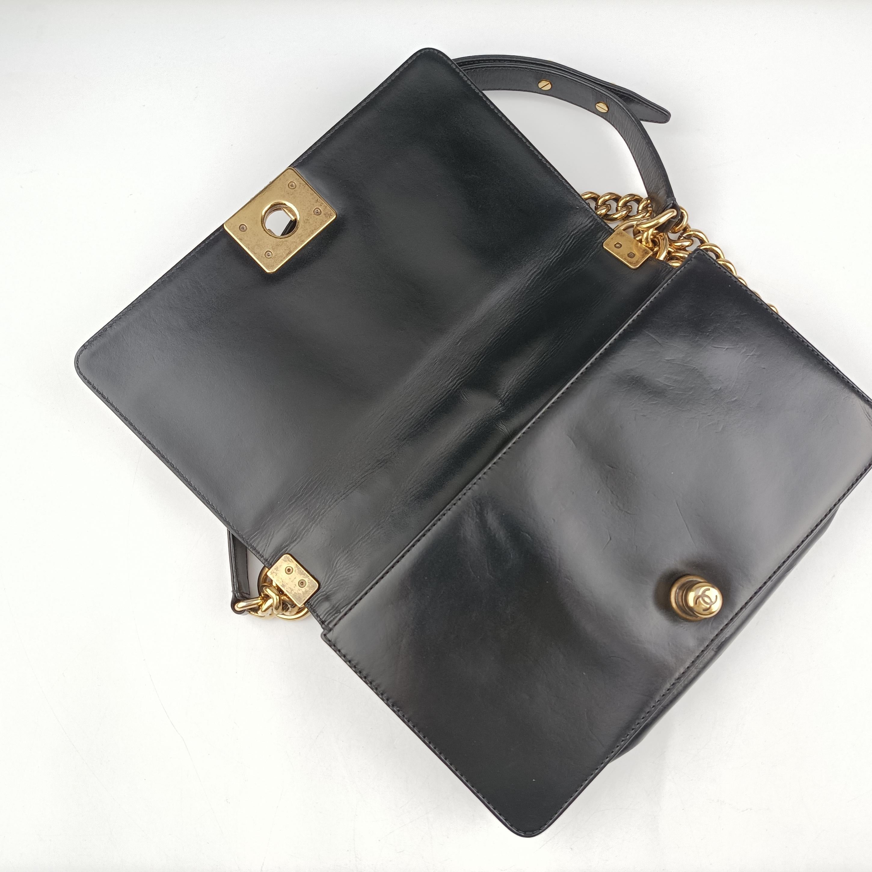 BOY CHANEL Black Leather A66713 15338488ボーイシャネル ブラック レザー A66713 15338488