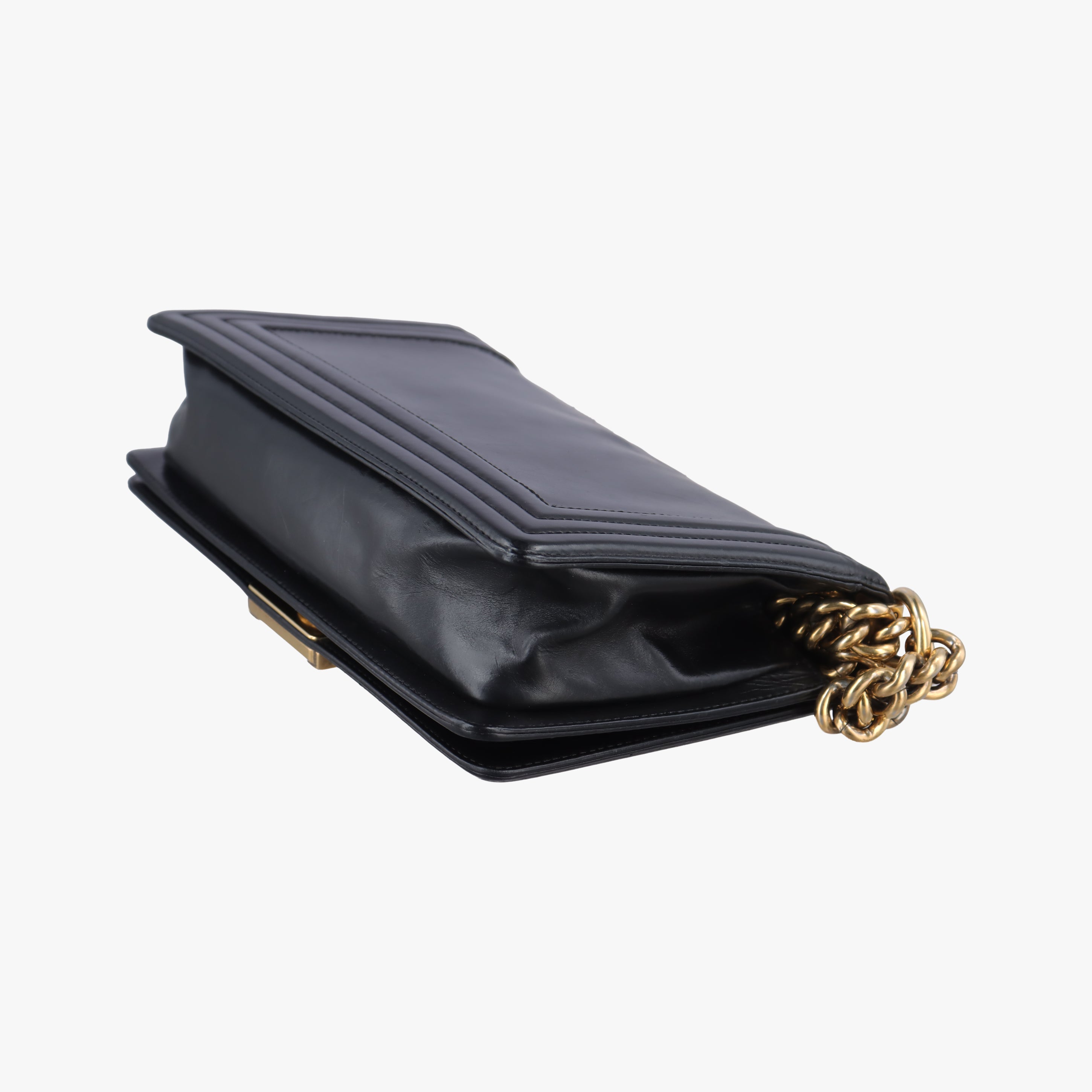 BOY CHANEL Black Leather A66713 15338488ボーイシャネル ブラック レザー A66713 15338488