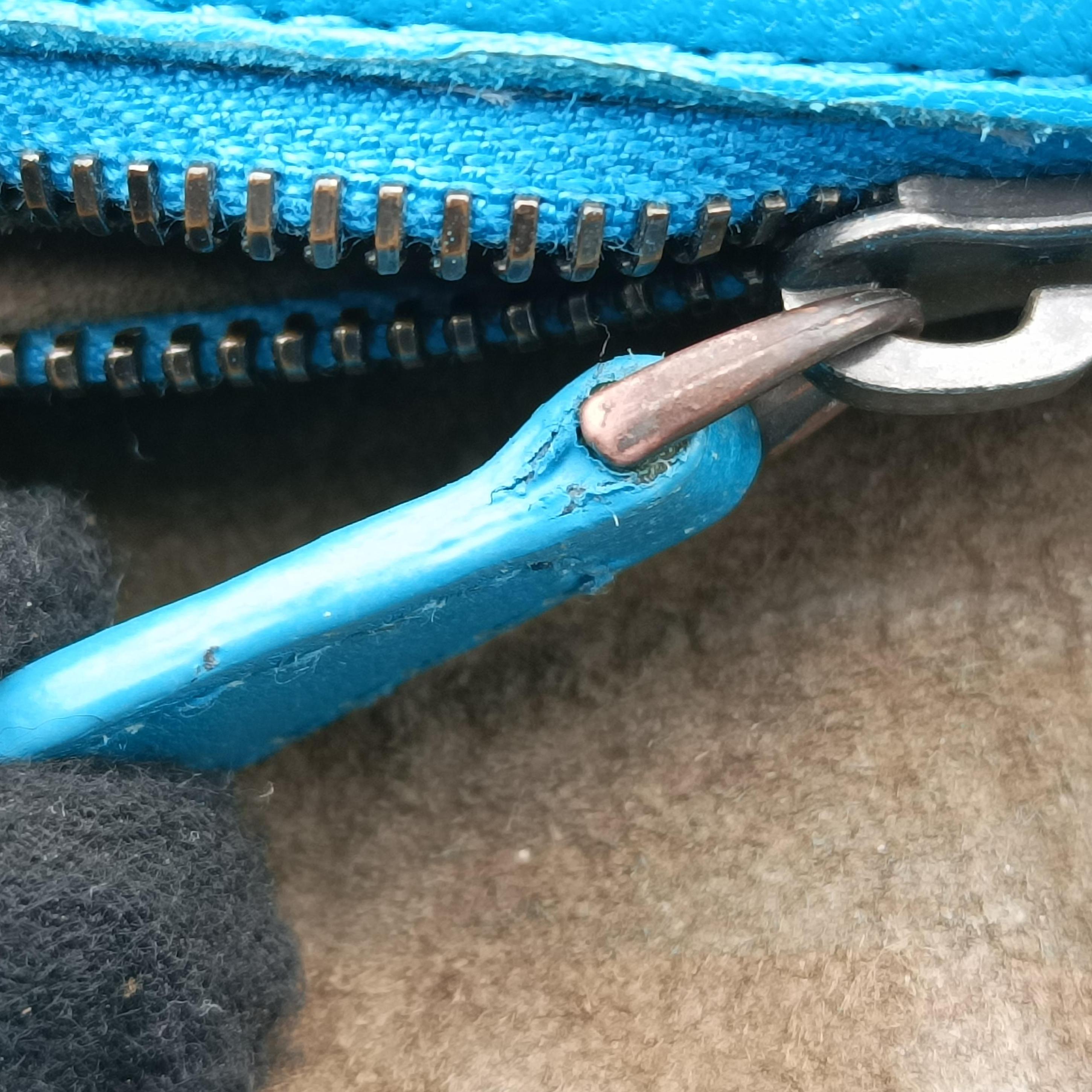 Intrecciato Blue lambskin B00453919Mイントレチャート ブルー ラムスキン B00453919M