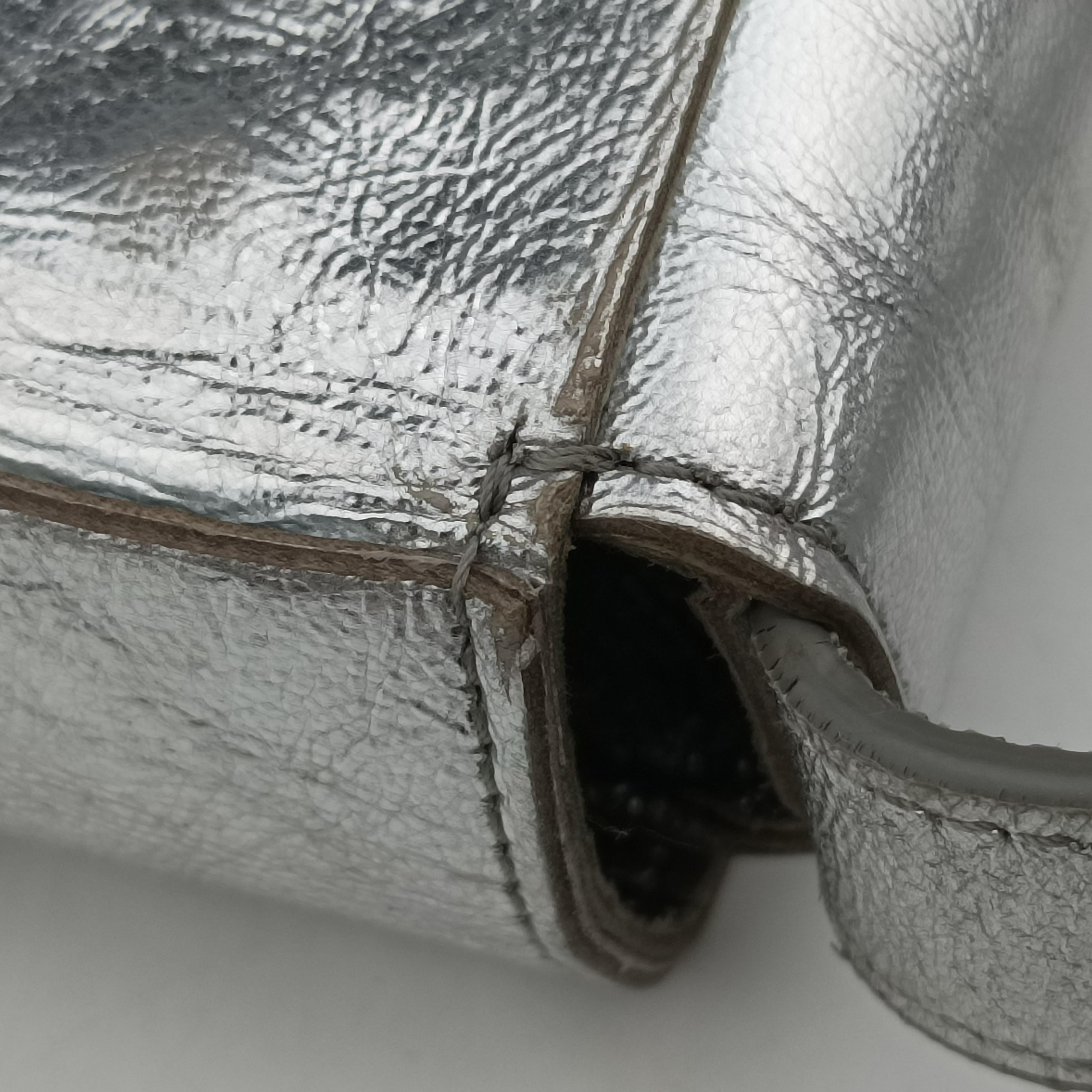 Cassette Silver leather IC Chipカセット シルバー レザー ICチップ